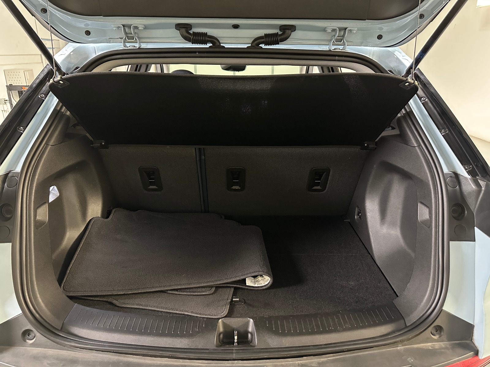 Thumbnail: 2022 Chevrolet Bolt EUV - 6