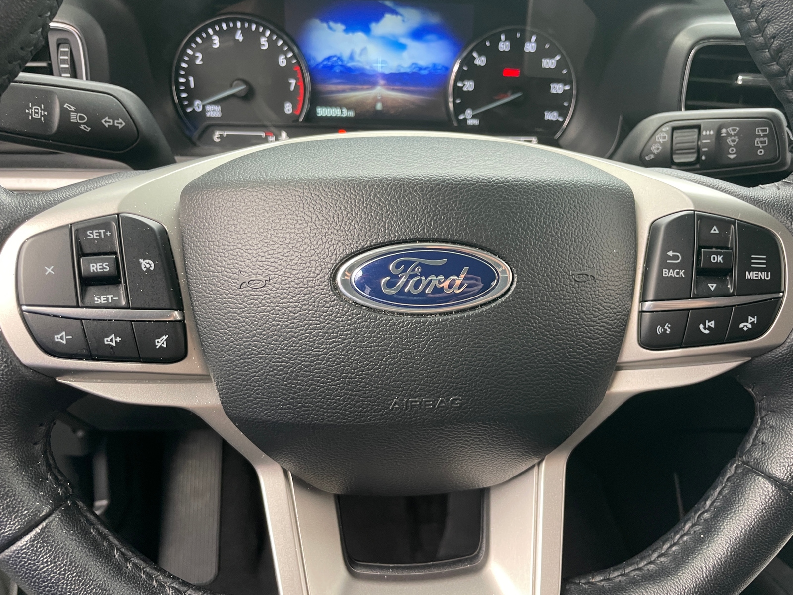 Thumbnail: 2024 Ford Explorer - 5