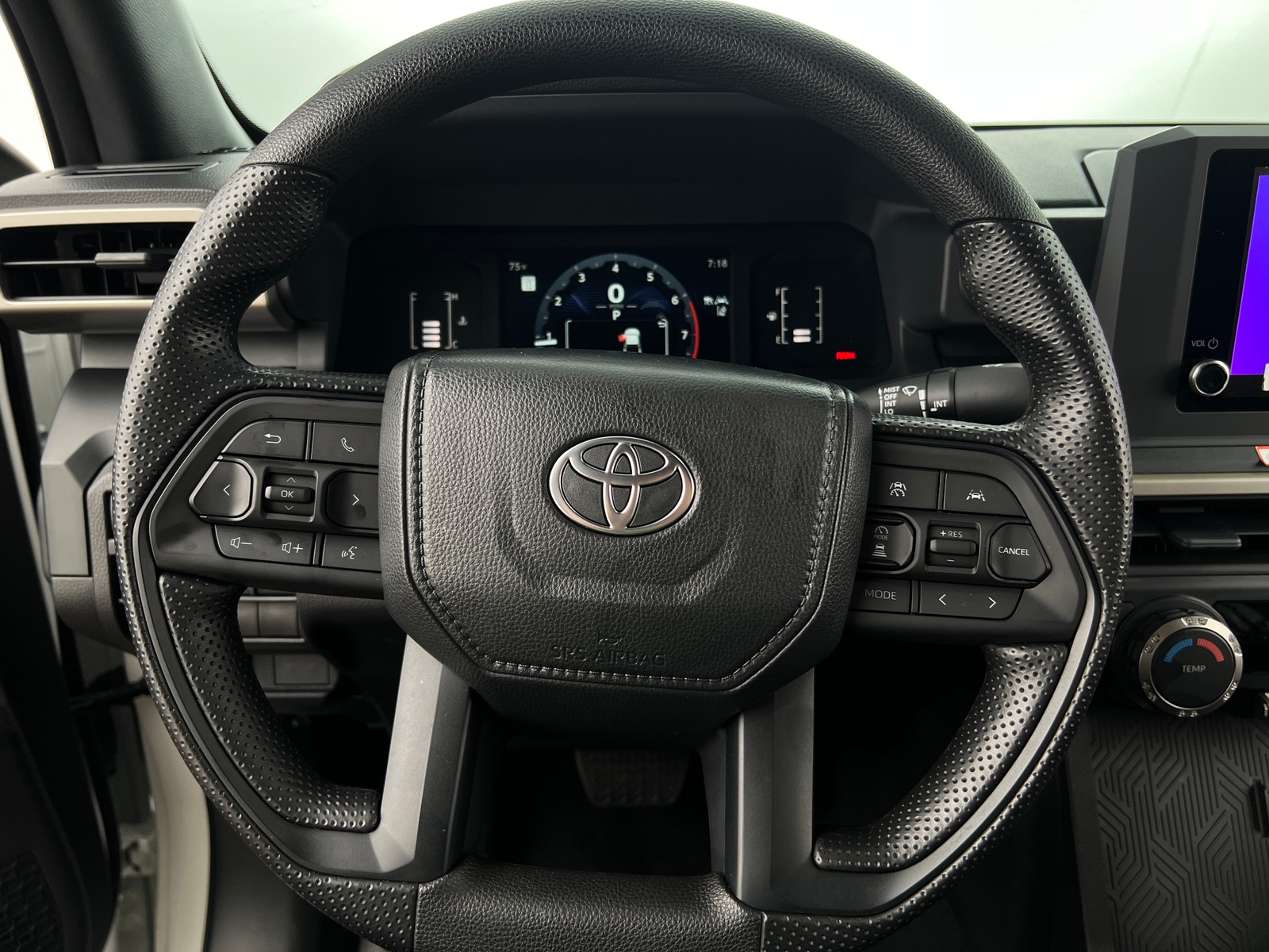 Thumbnail: 2024 Toyota Tacoma - 5