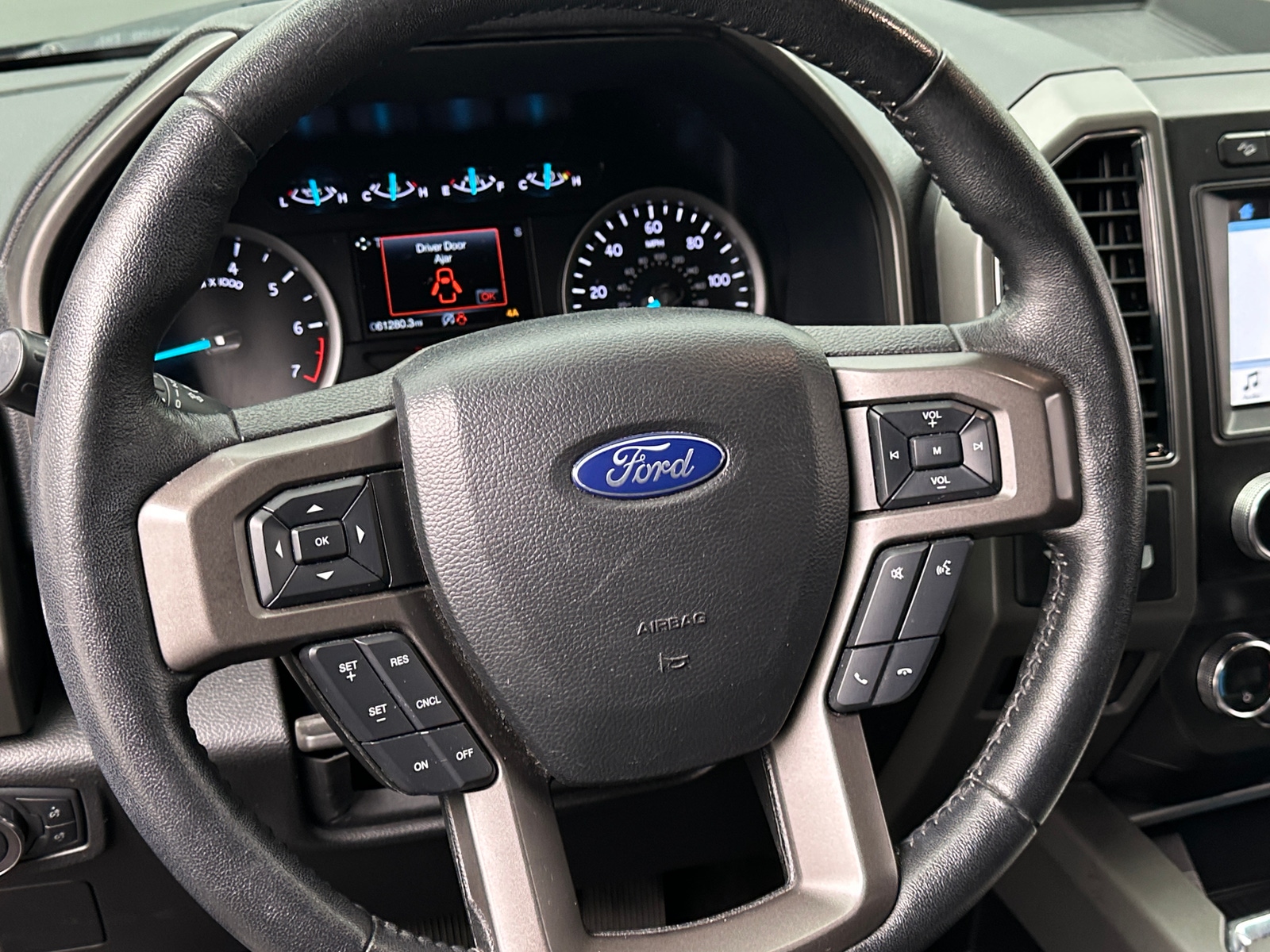 Thumbnail: 2019 Ford Expedition - 5