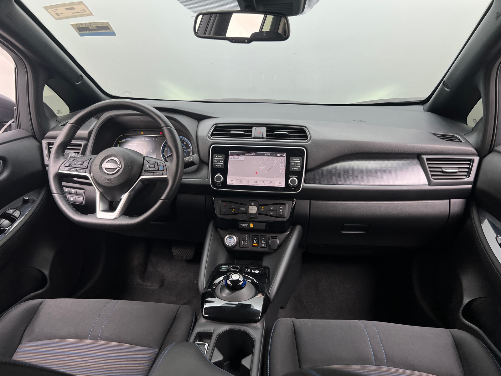 Thumbnail: 2025 Nissan Leaf - 3