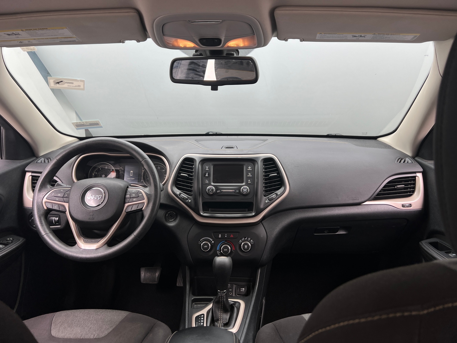 Thumbnail: 2016 Jeep Cherokee - 3