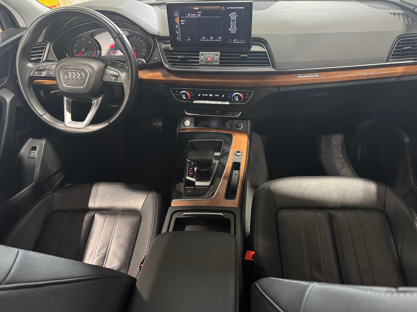 Thumbnail: 2021 Audi Q5 - 2