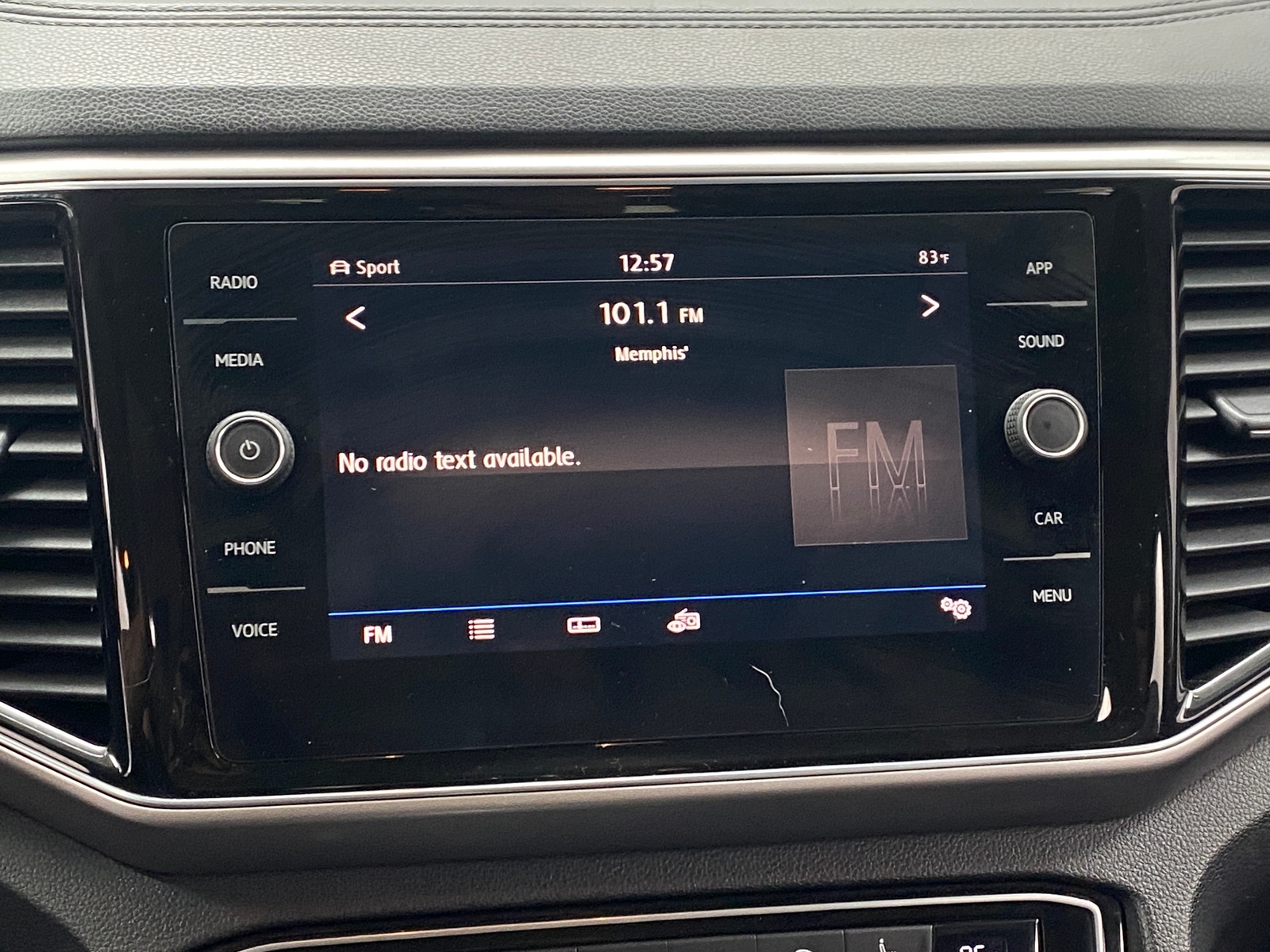 Thumbnail: 2018 Volkswagen Atlas - 3