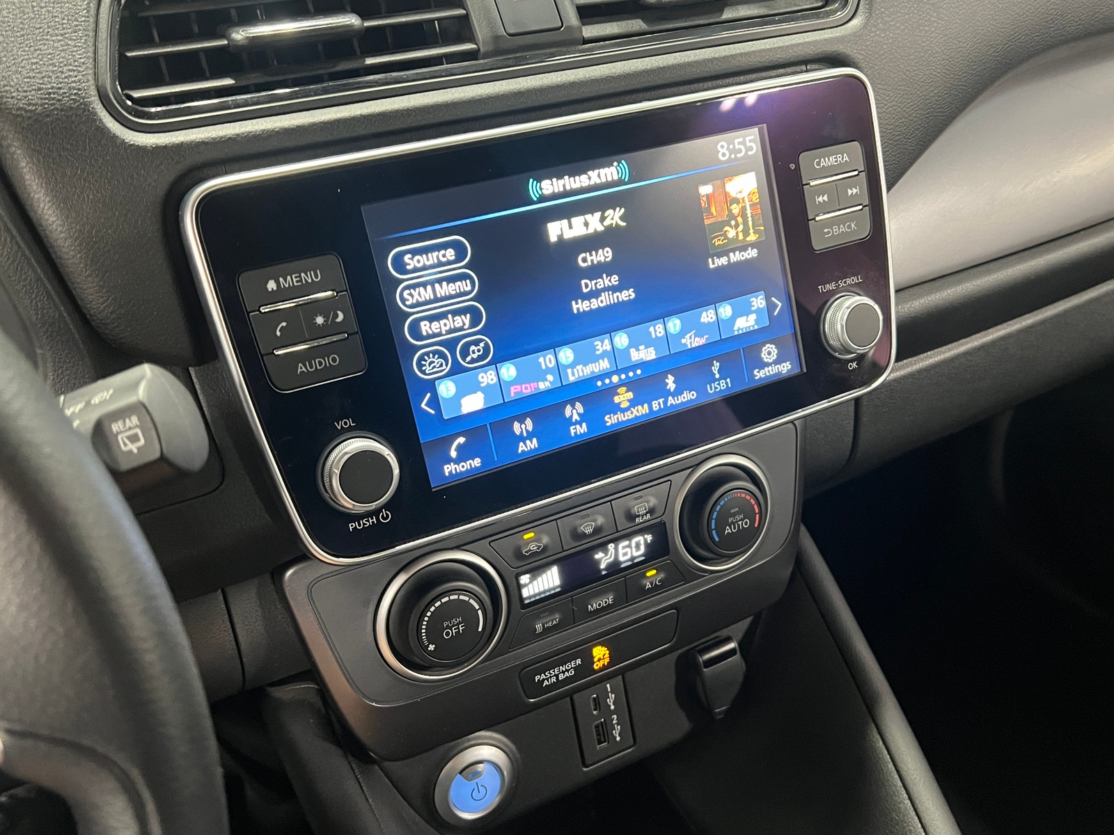 Thumbnail: 2025 Nissan Leaf - 4