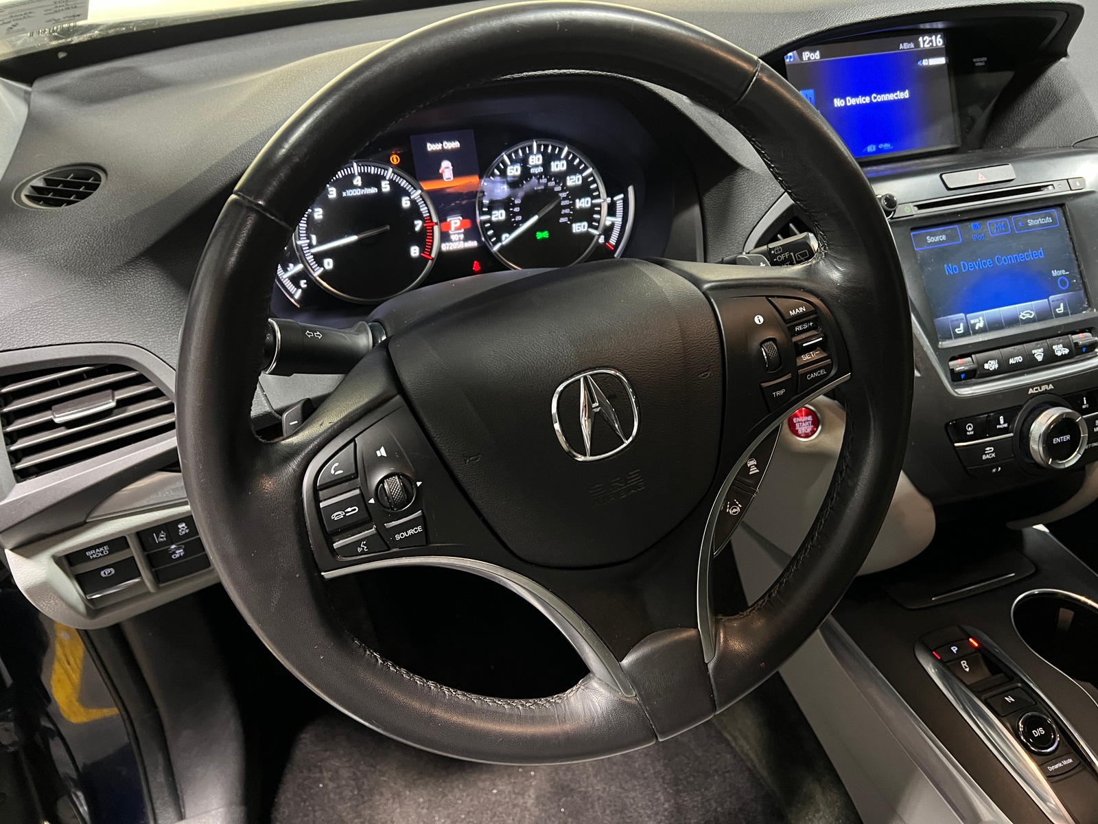 Thumbnail: 2017 Acura MDX - 4