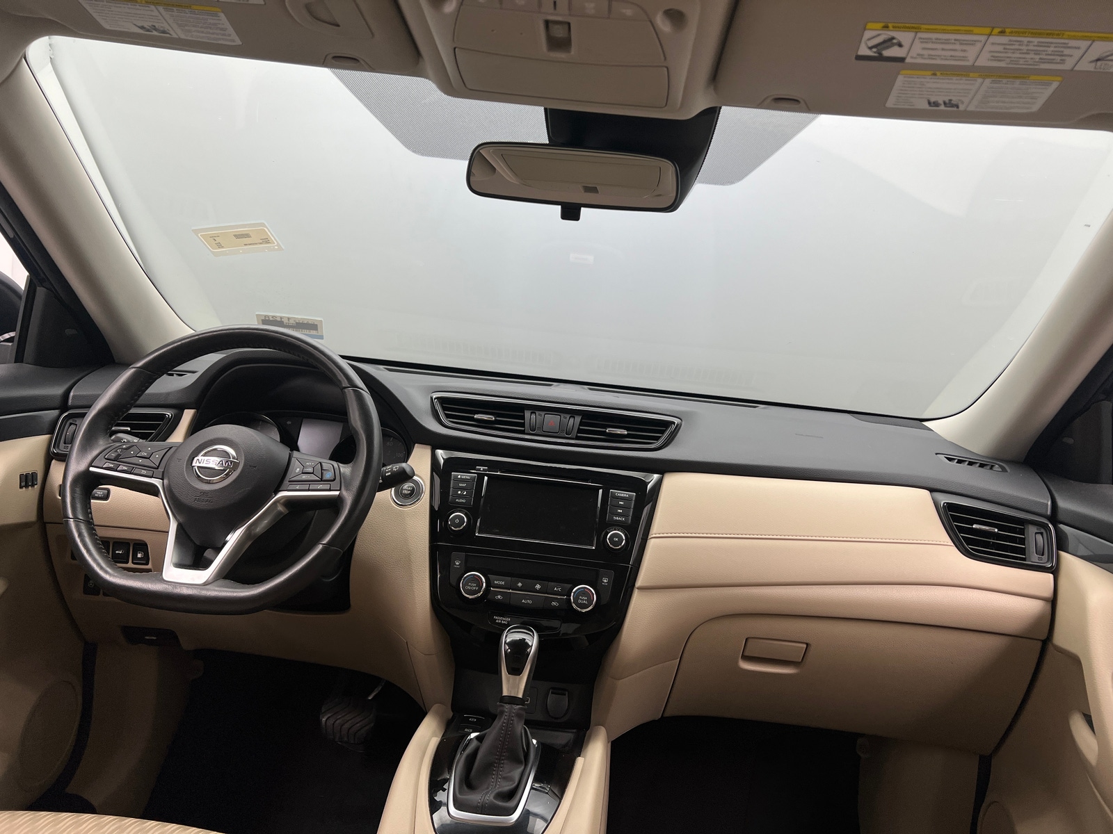 Thumbnail: 2019 Nissan Rogue - 3