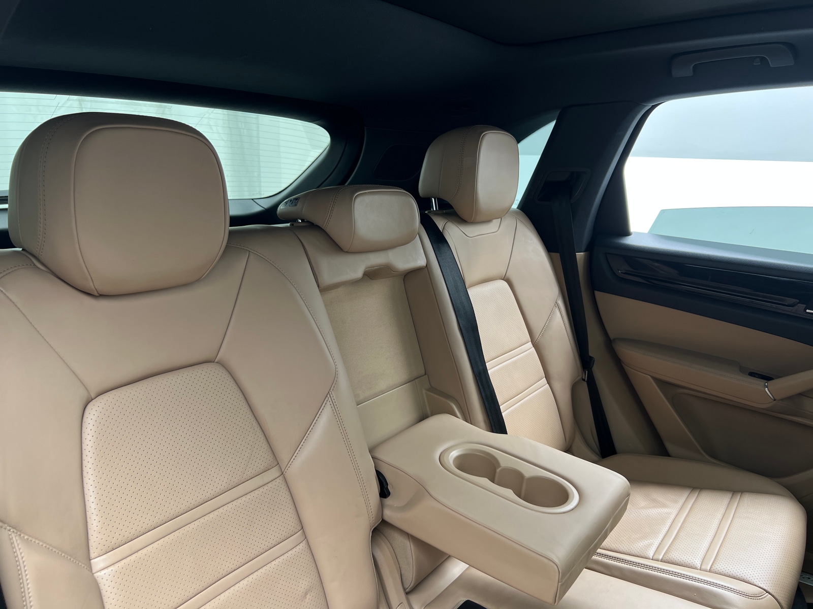 Thumbnail: 2020 Porsche Cayenne - 5