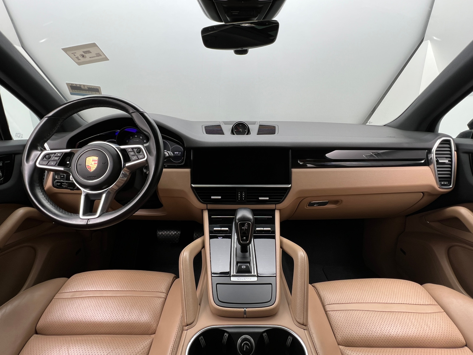 Thumbnail: 2020 Porsche Cayenne - 2