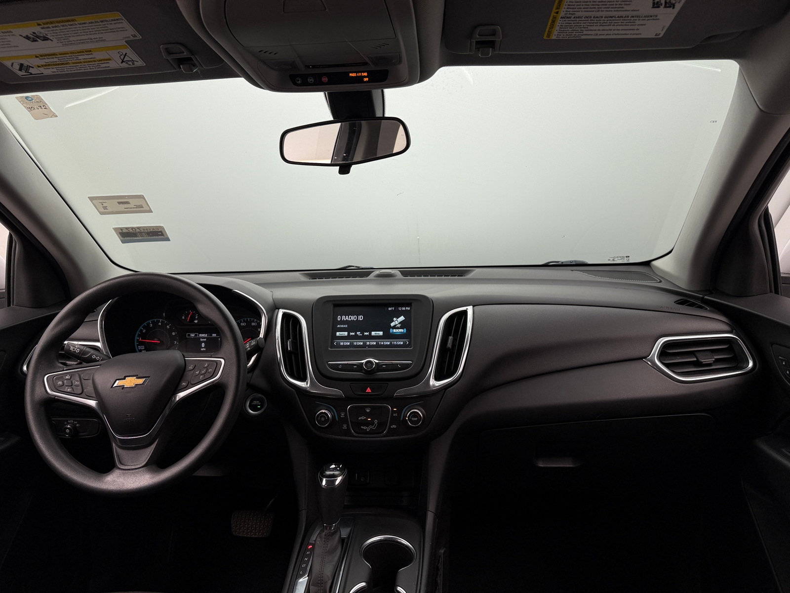 Thumbnail: 2018 Chevrolet Equinox - 3