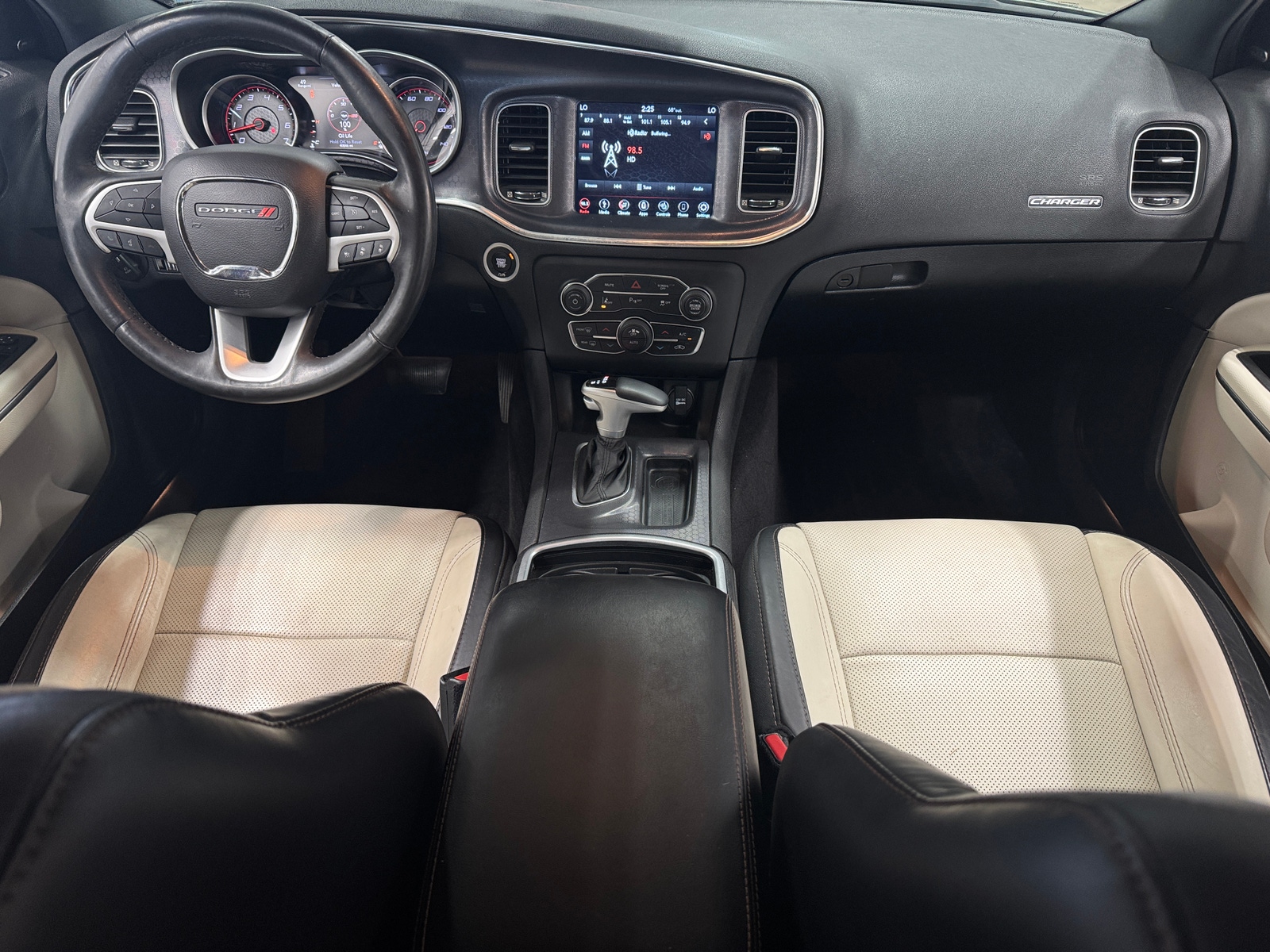 Thumbnail: 2018 Dodge Charger - 2