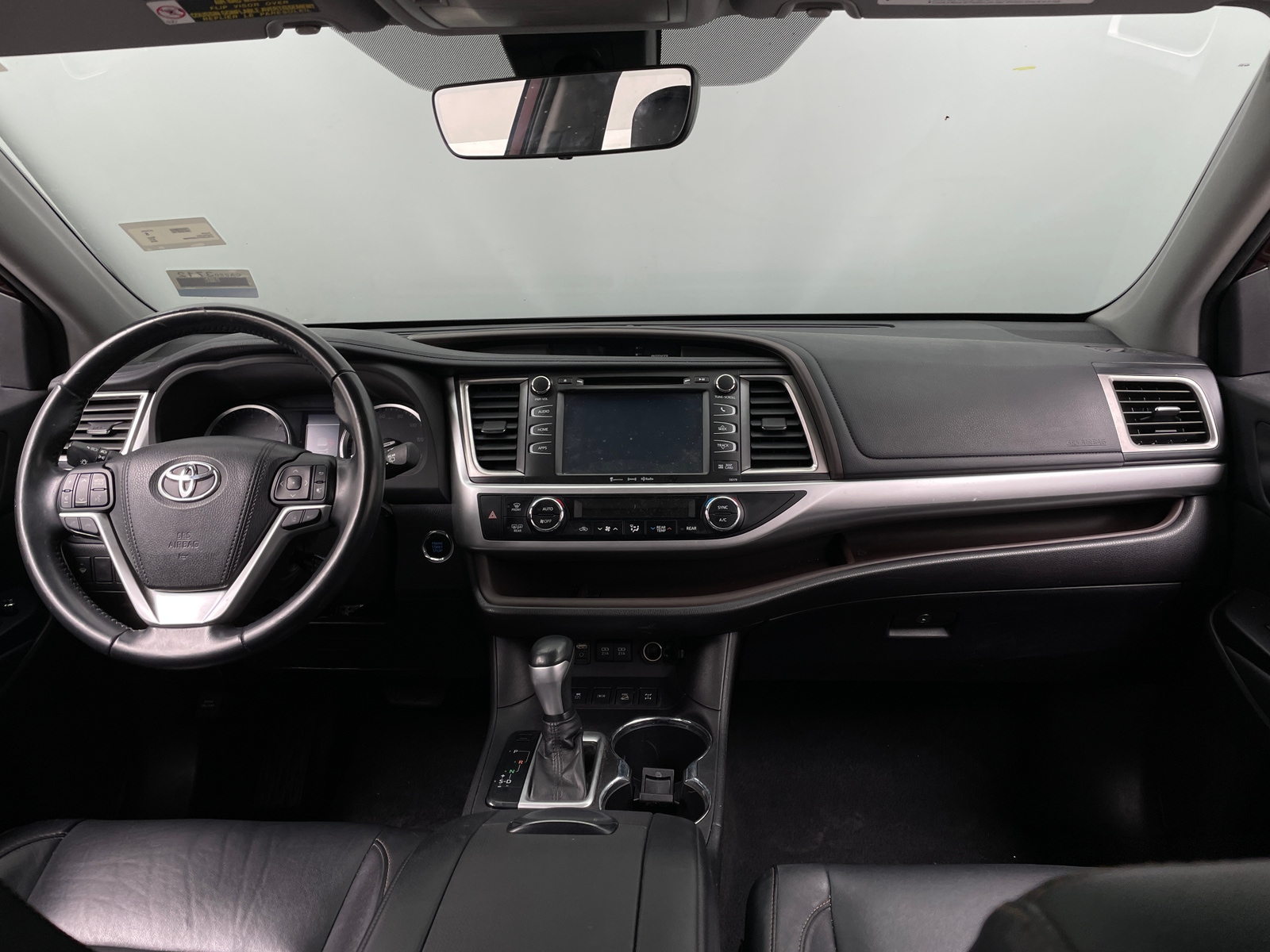 Thumbnail: 2018 Toyota Highlander - 2
