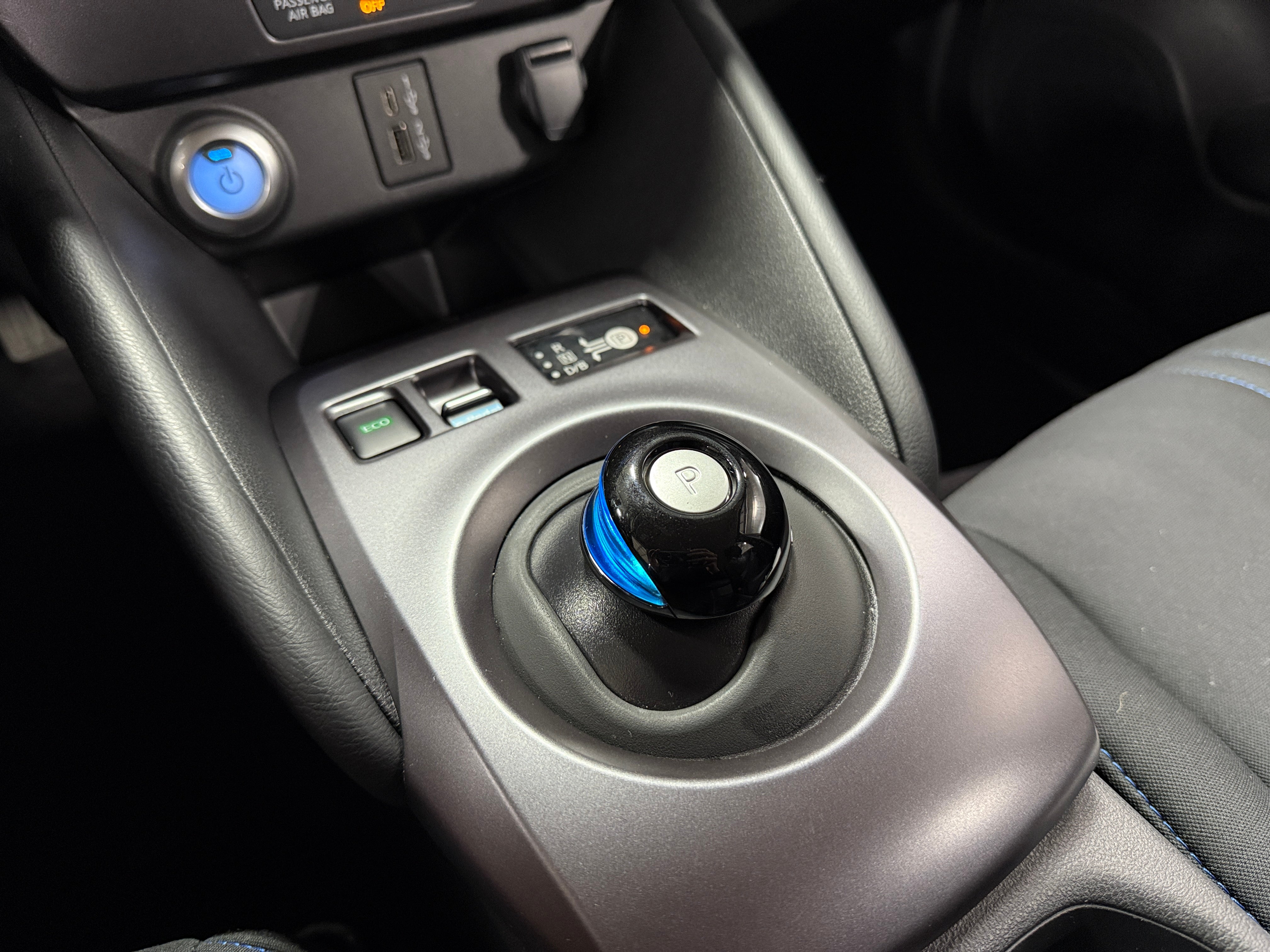 2025 Nissan Leaf