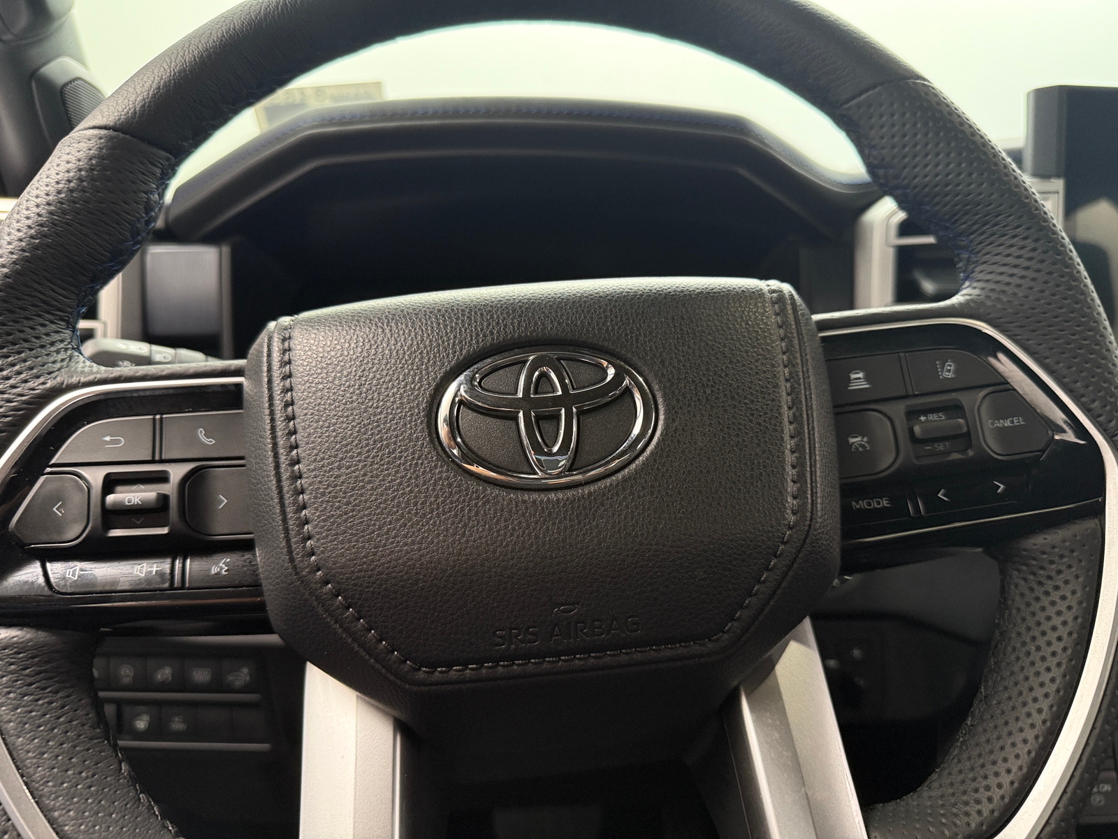 Thumbnail: 2025 Toyota Tundra - 4