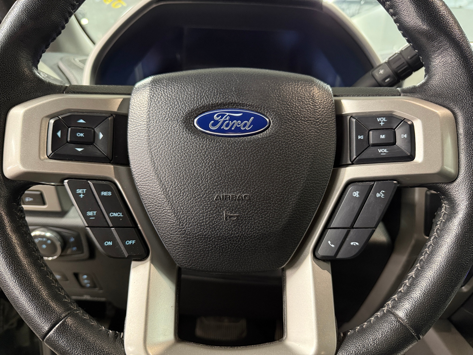 Thumbnail: 2020 Ford Econoline - 4
