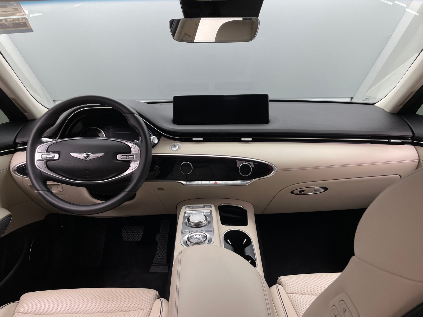 Thumbnail: 2024 Genesis GV70 - 2