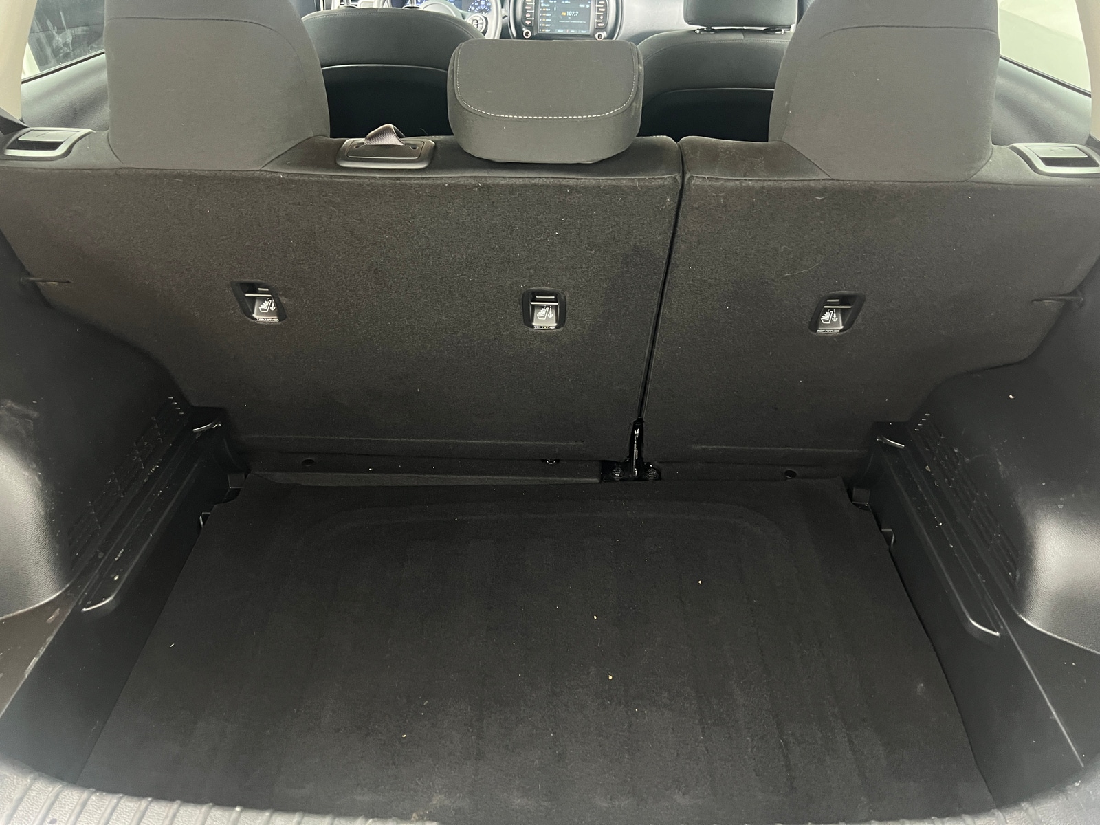 Thumbnail: 2021 Kia Soul - 7