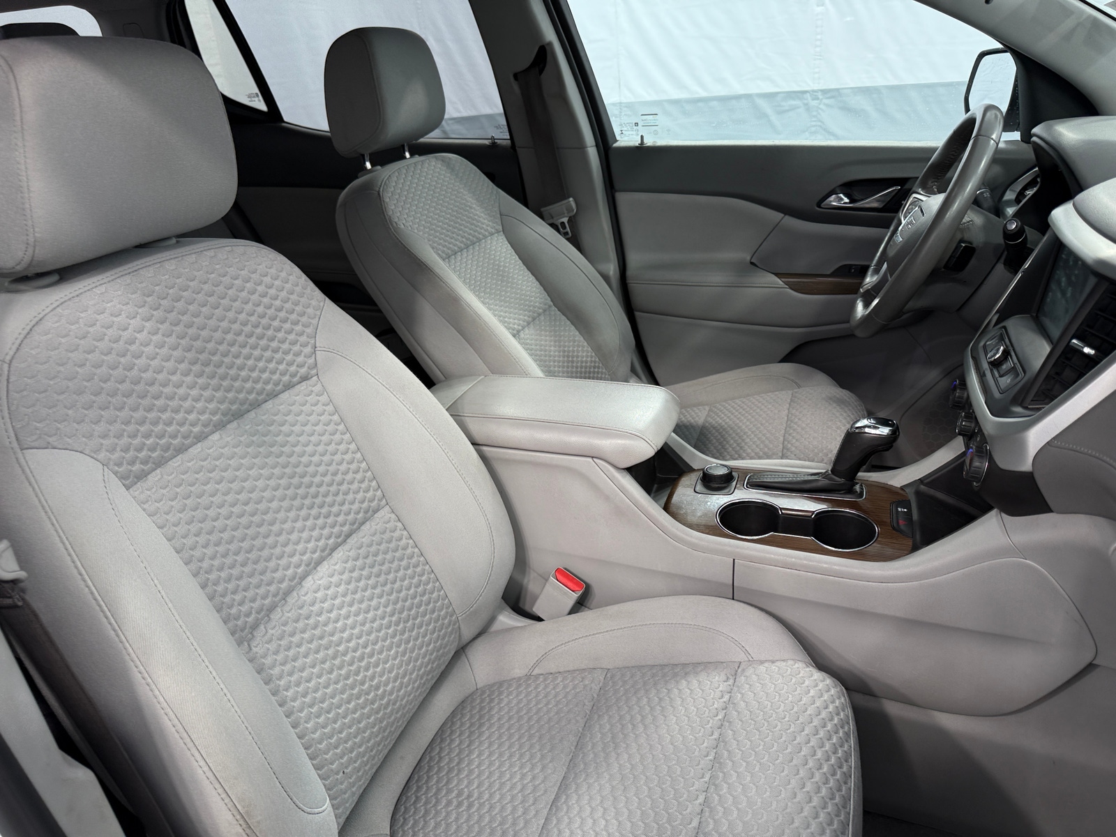 Thumbnail: 2018 GMC Acadia - 2