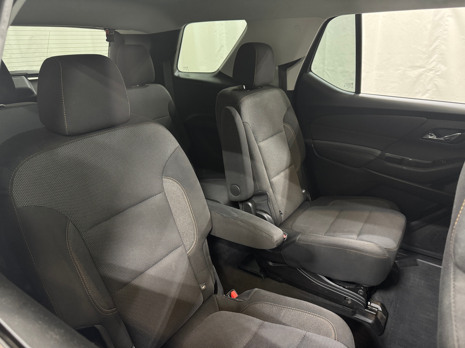 Thumbnail: 2021 Chevrolet Traverse - 6