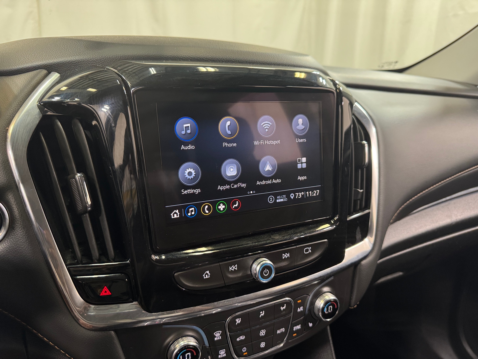 Thumbnail: 2021 Chevrolet Traverse - 4