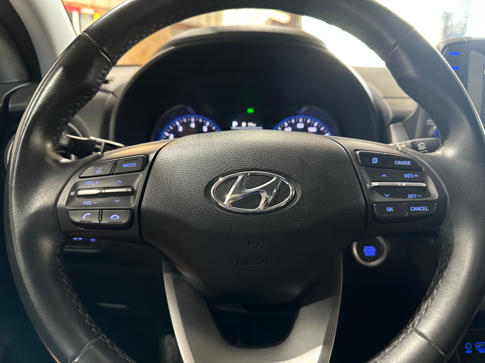 Thumbnail: 2021 Hyundai Kona - 4