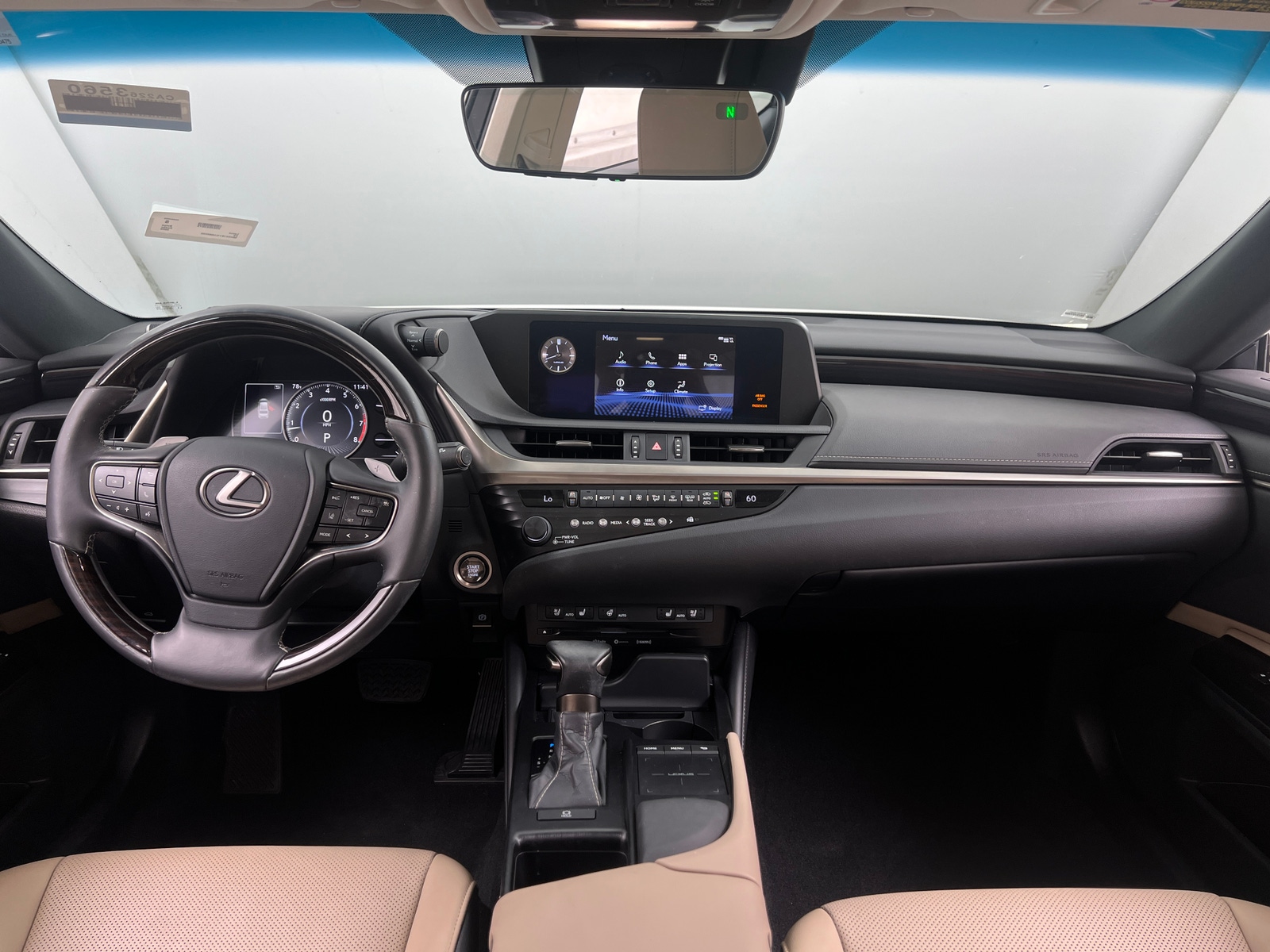 Thumbnail: 2020 Lexus ES - 2