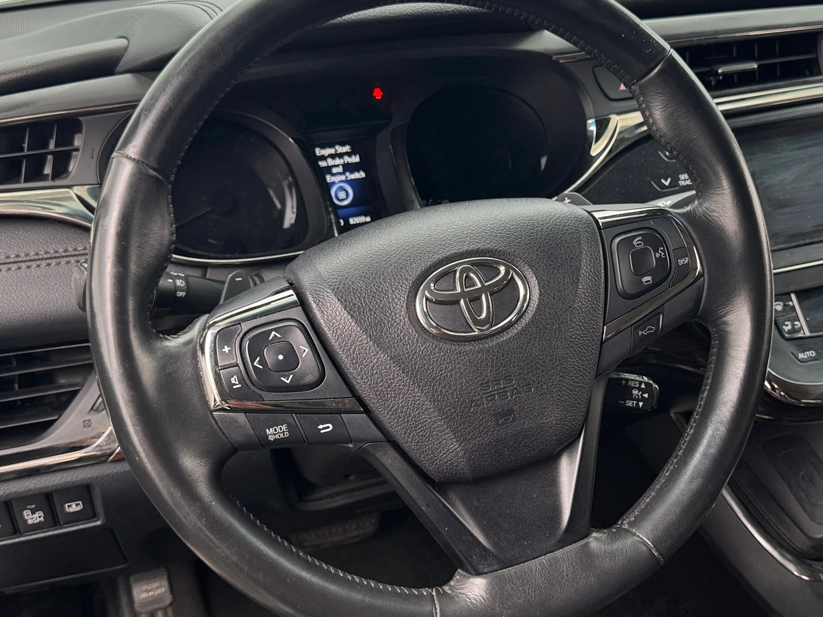 Thumbnail: 2014 Toyota Avalon - 4