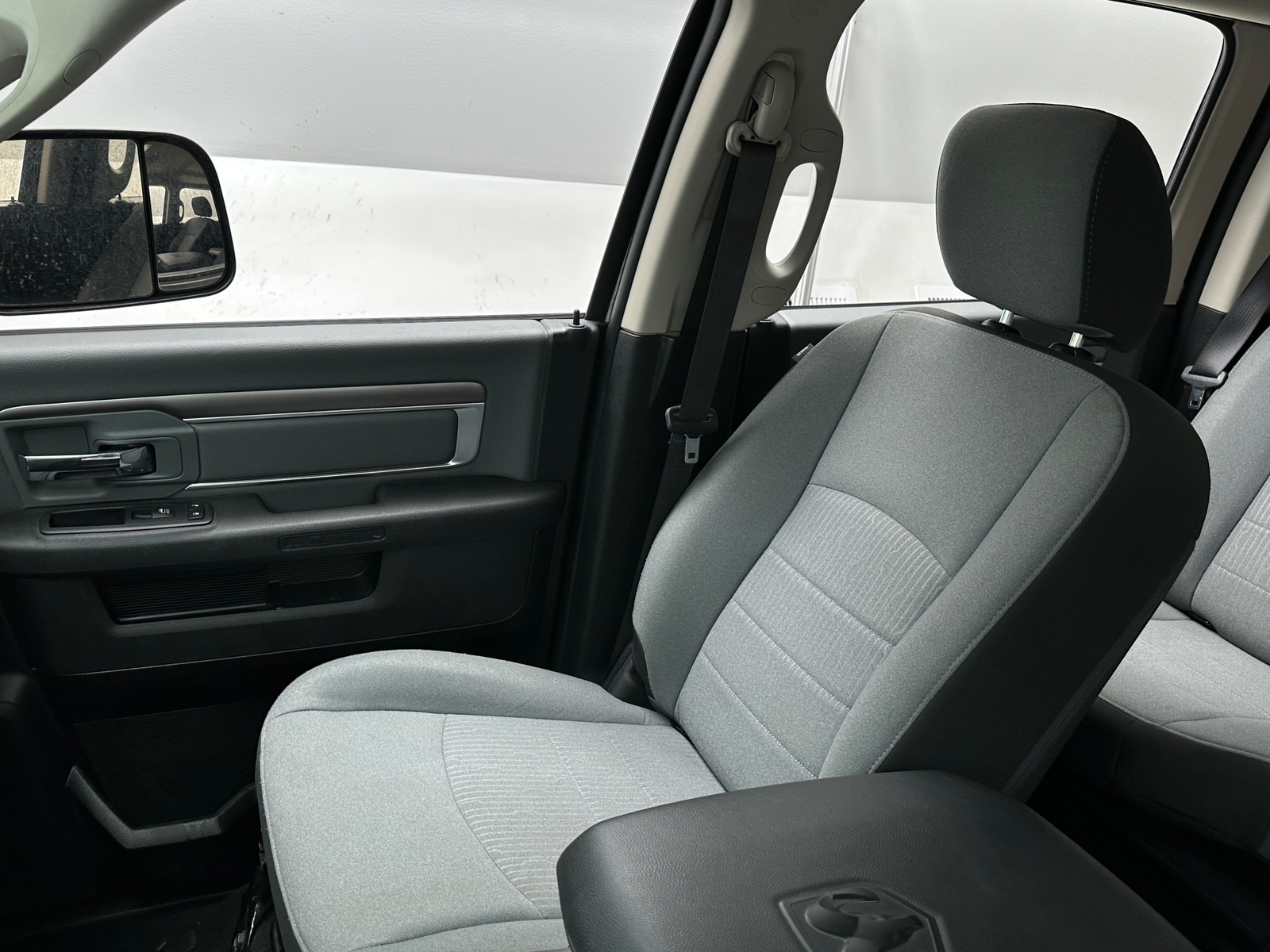 Thumbnail: 2023 RAM 1500 Classic - 2