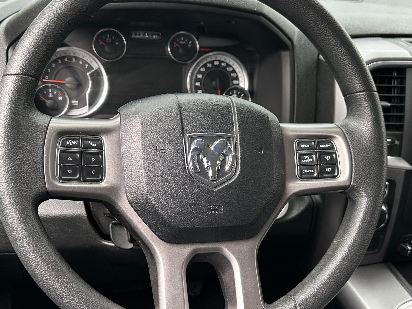 Thumbnail: 2023 RAM 1500 Classic - 5