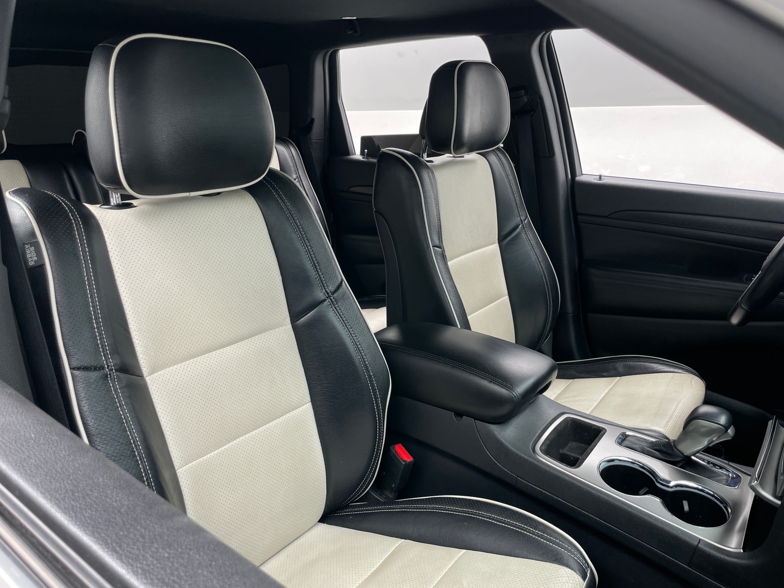 Thumbnail: 2018 Jeep Grand Cherokee - 2