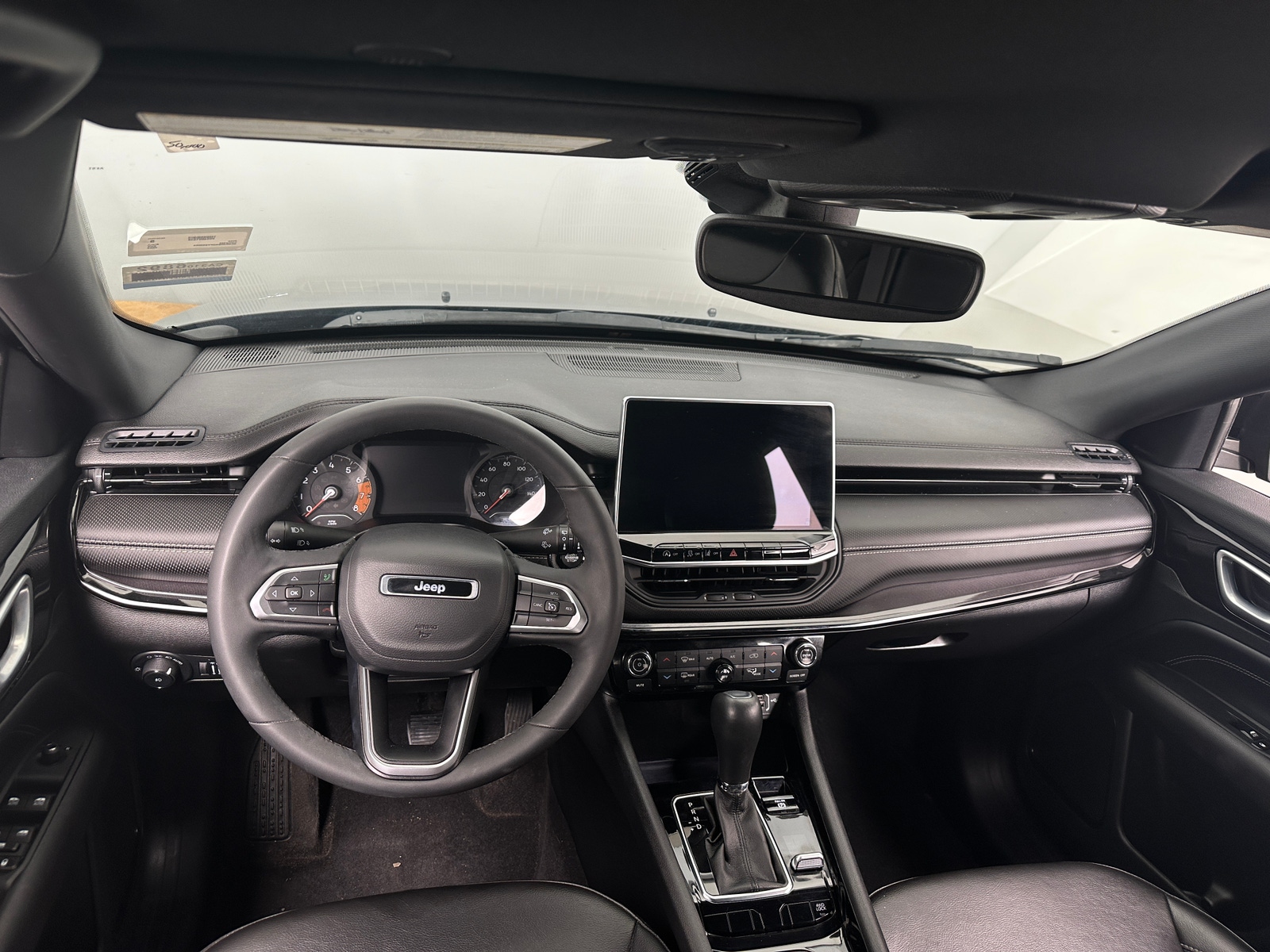 Thumbnail: 2023 Jeep Compass - 3