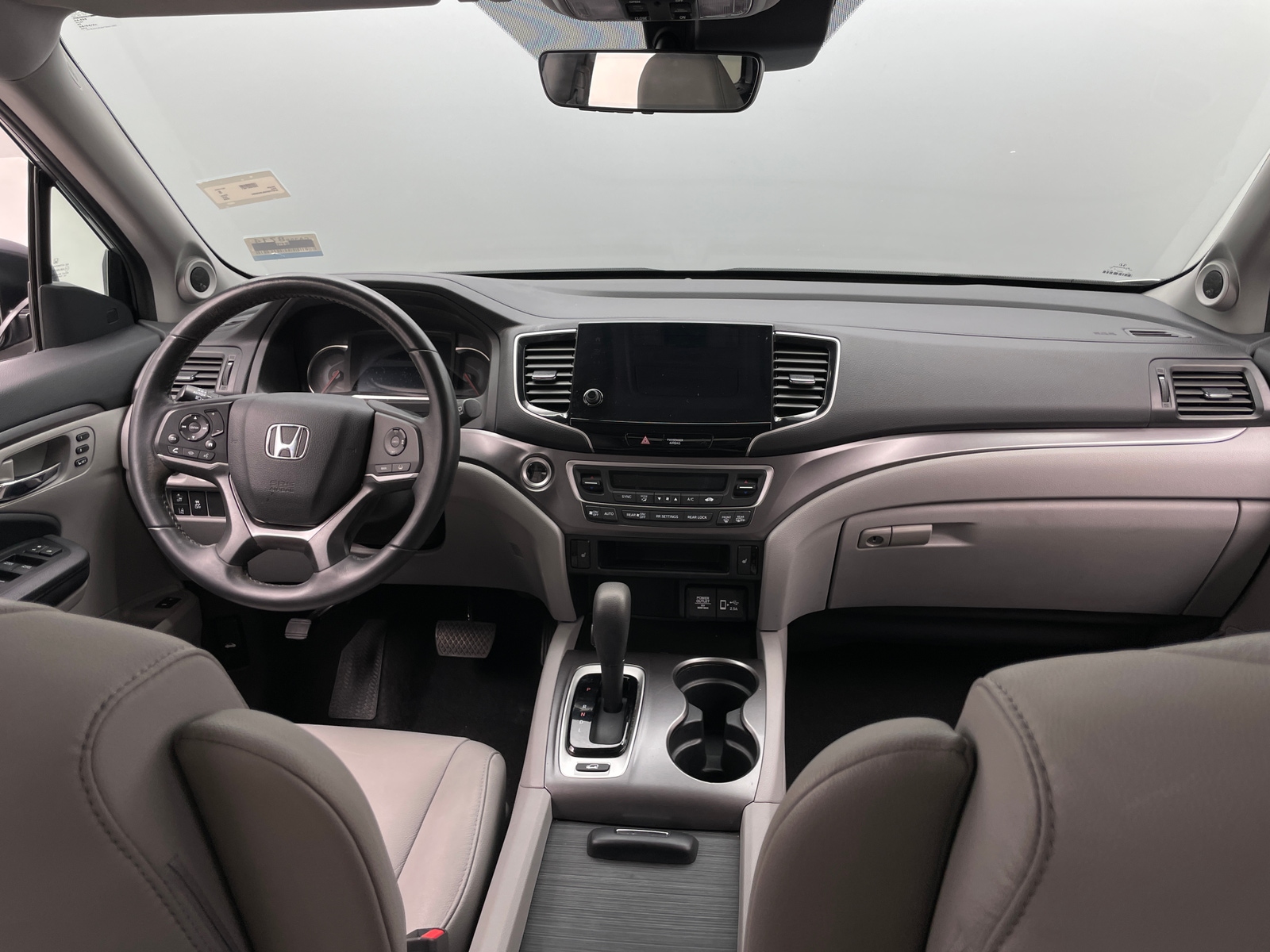 Thumbnail: 2020 Honda Pilot - 2