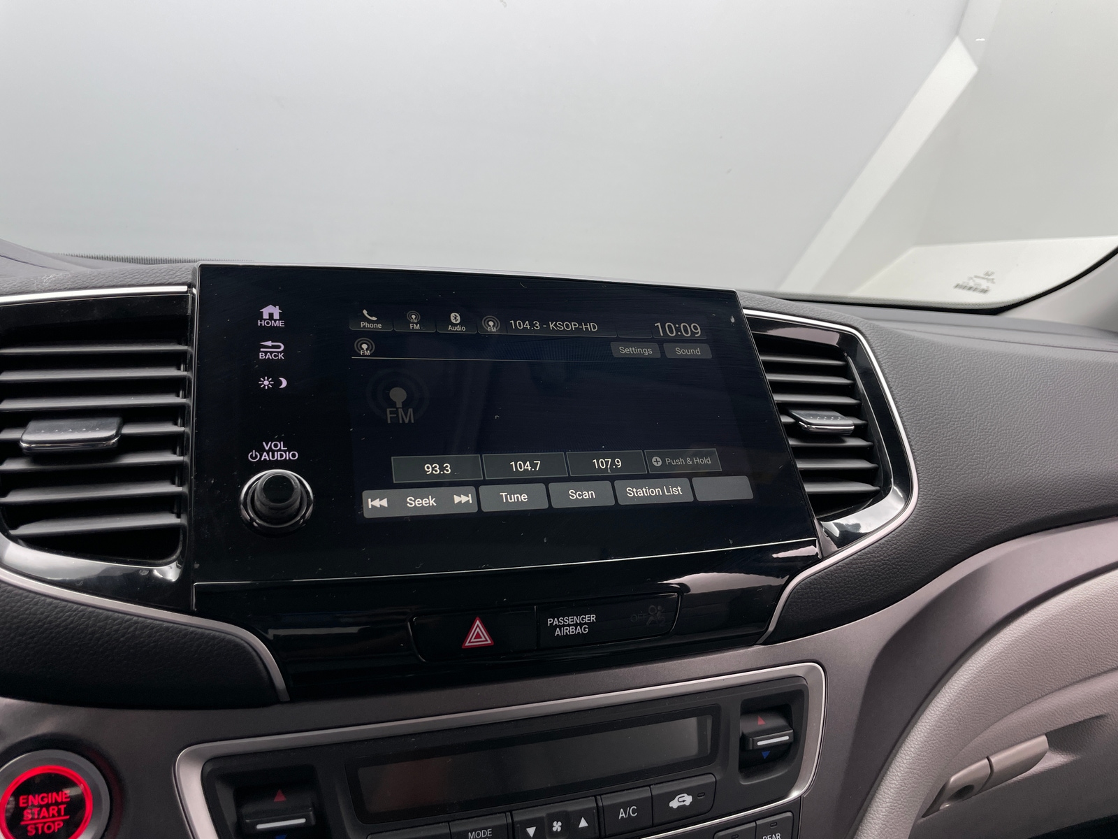 Thumbnail: 2020 Honda Pilot - 3