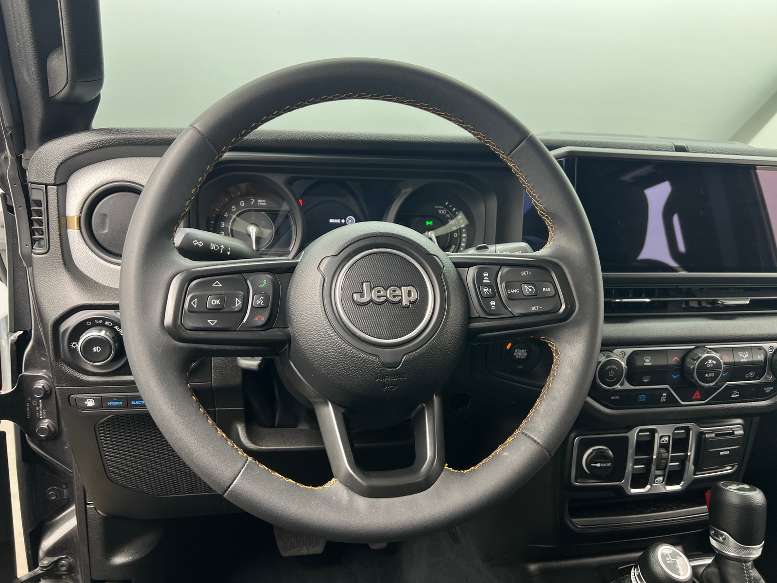 Thumbnail: 2024 Jeep Wrangler - 5