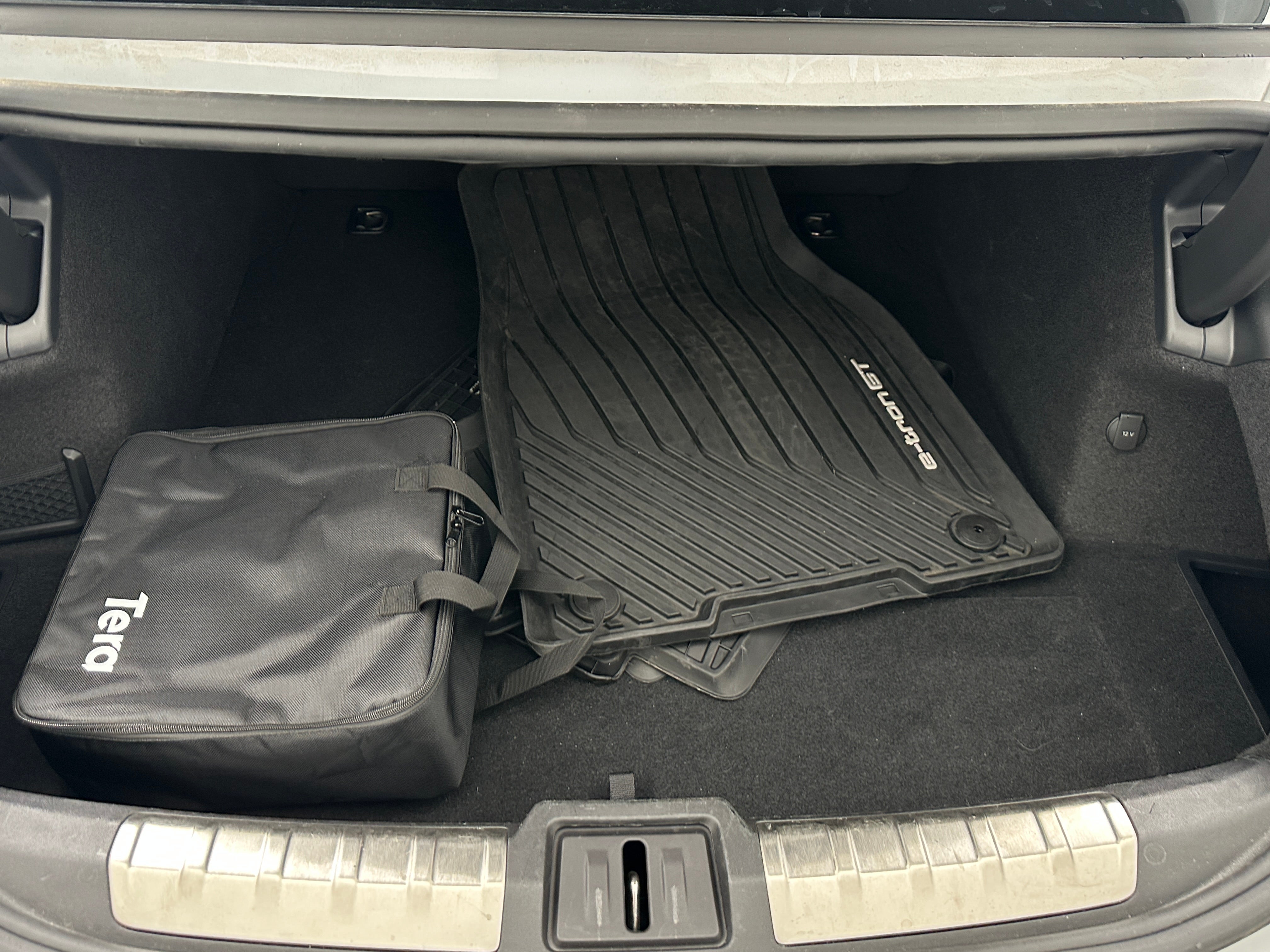 Used 2024 Audi e-tron GT Prestige with VIN WAUEJBFW6R7000337 for sale in Auburn, WA