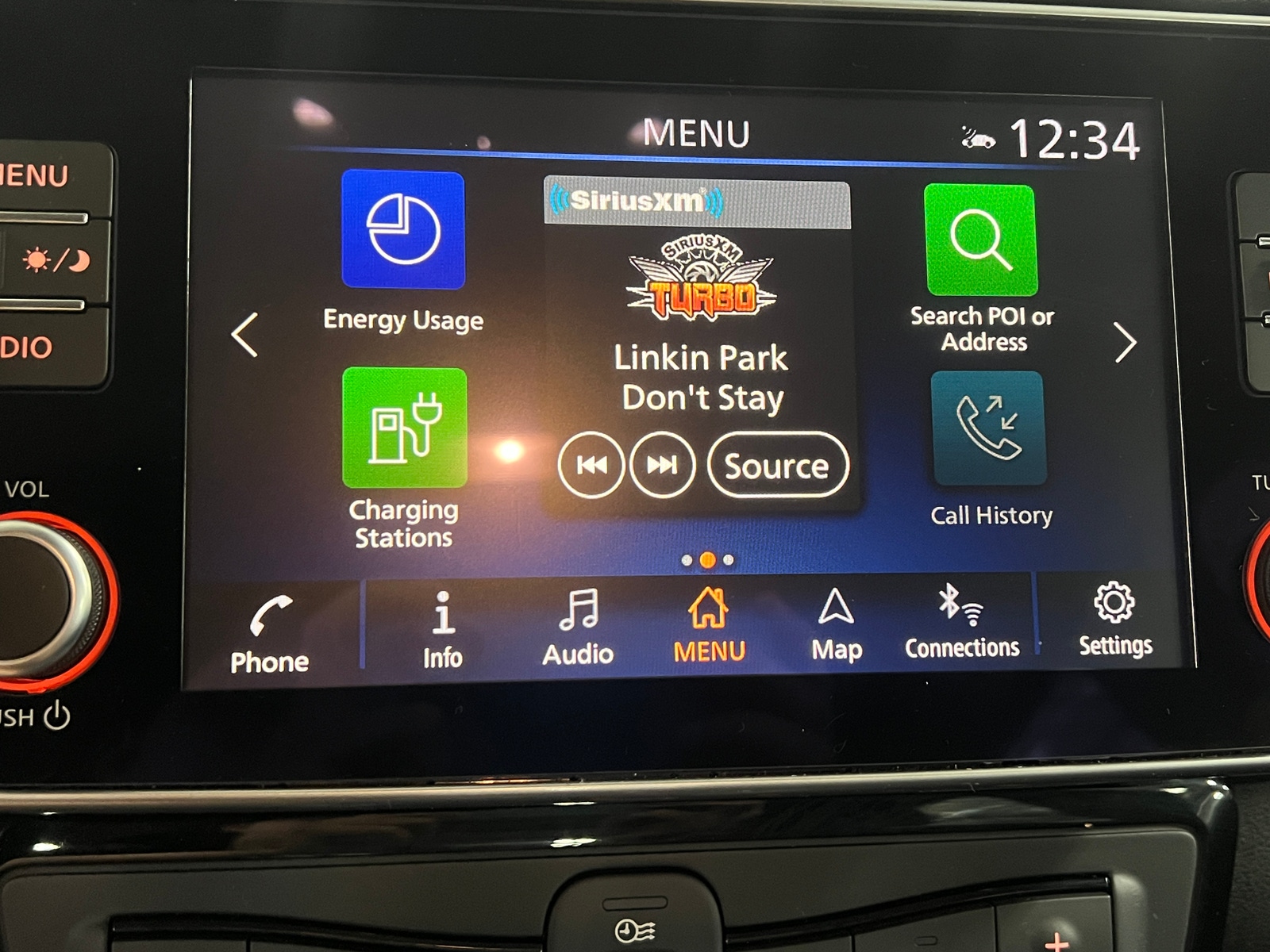 Thumbnail: 2025 Nissan Leaf - 4