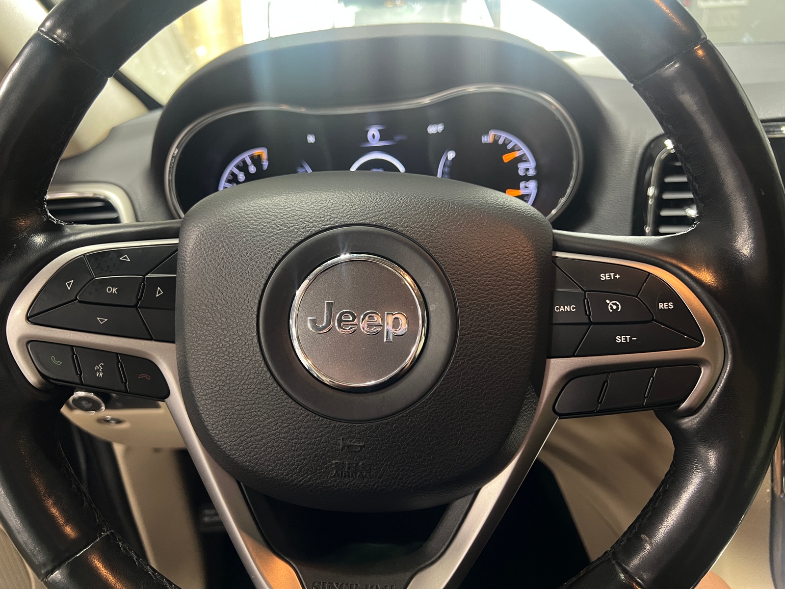 Thumbnail: 2021 Jeep Grand Cherokee - 5