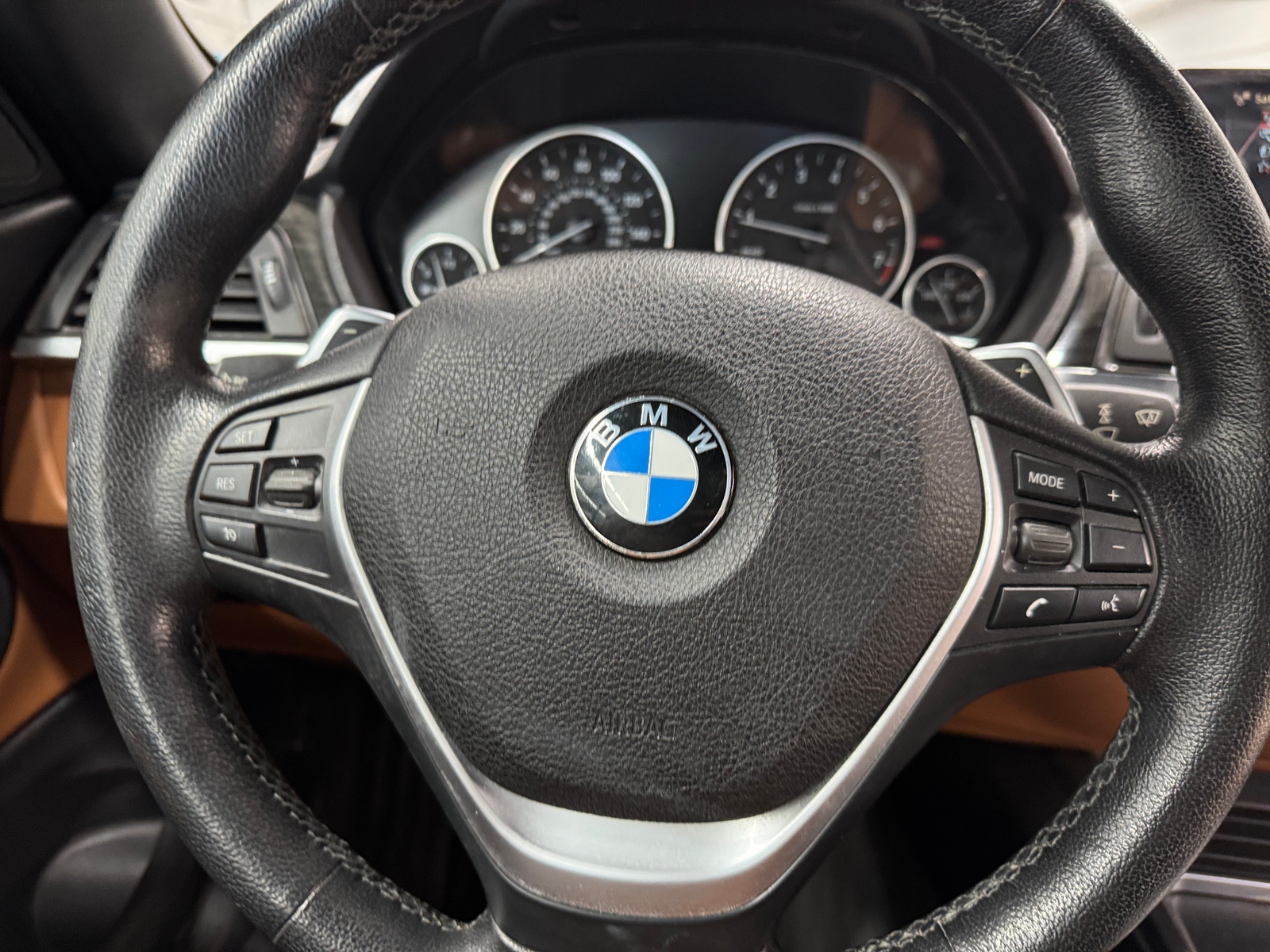 Thumbnail: 2016 BMW 4 Series - 4