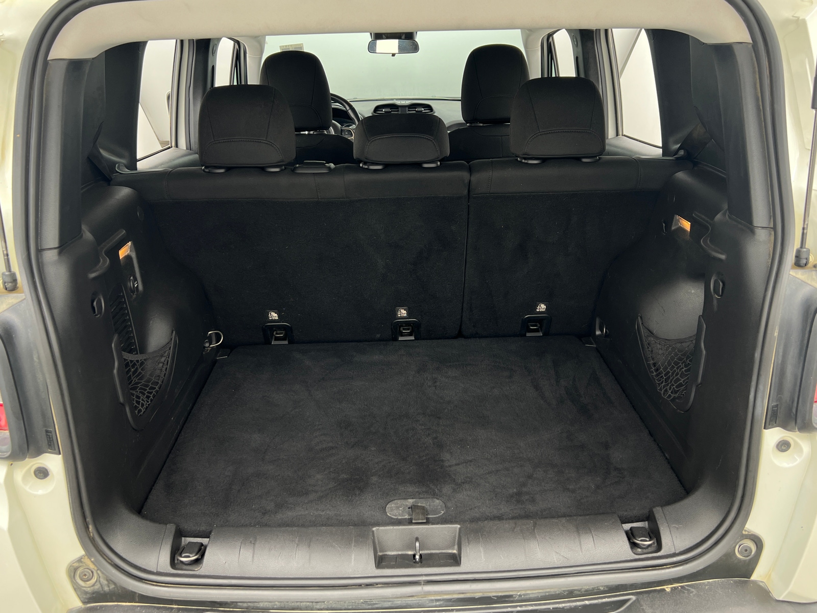 Thumbnail: 2016 Jeep Renegade - 7