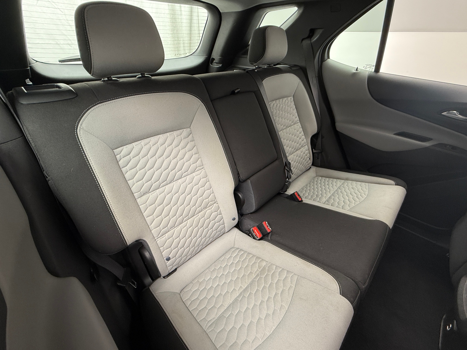Thumbnail: 2021 Chevrolet Equinox - 6
