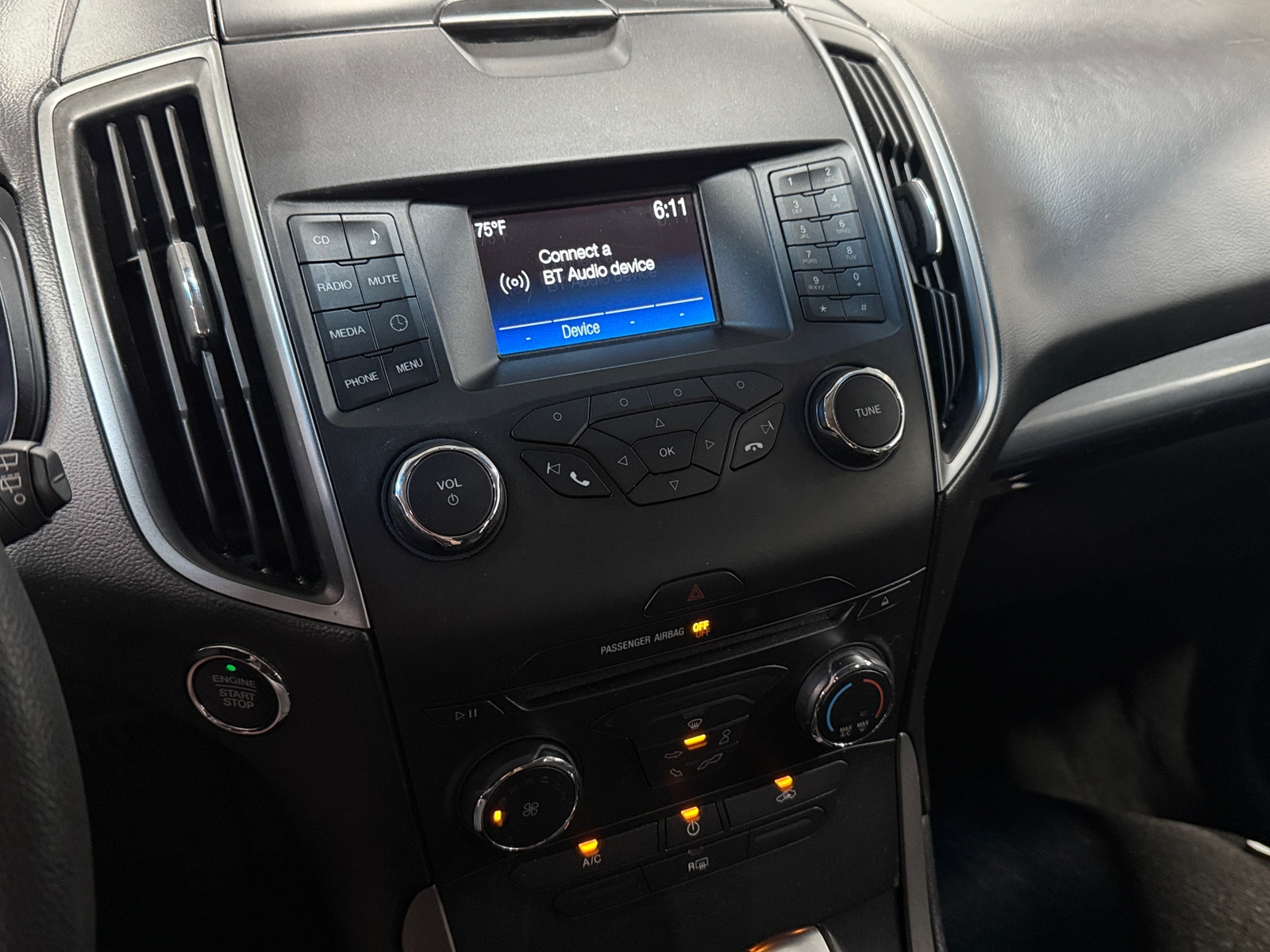 Thumbnail: 2018 Ford Edge - 4