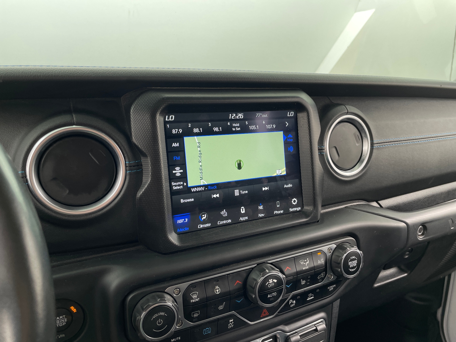 Thumbnail: 2021 Jeep Wrangler - 3