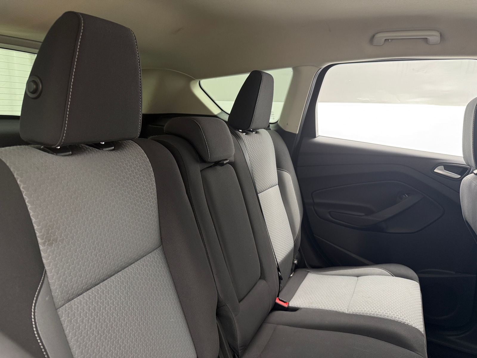 Thumbnail: 2017 Ford Escape - 6