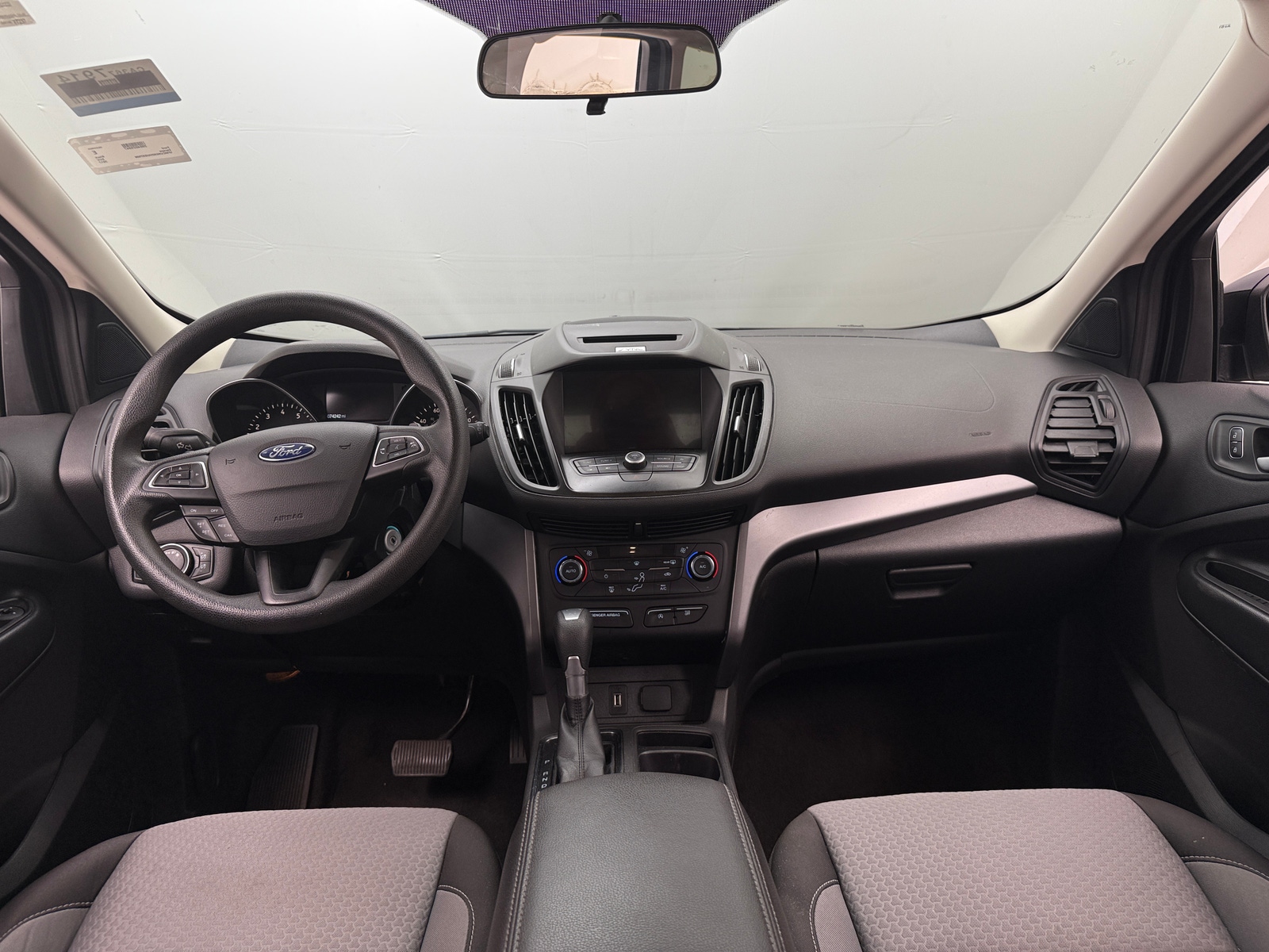 Thumbnail: 2017 Ford Escape - 3