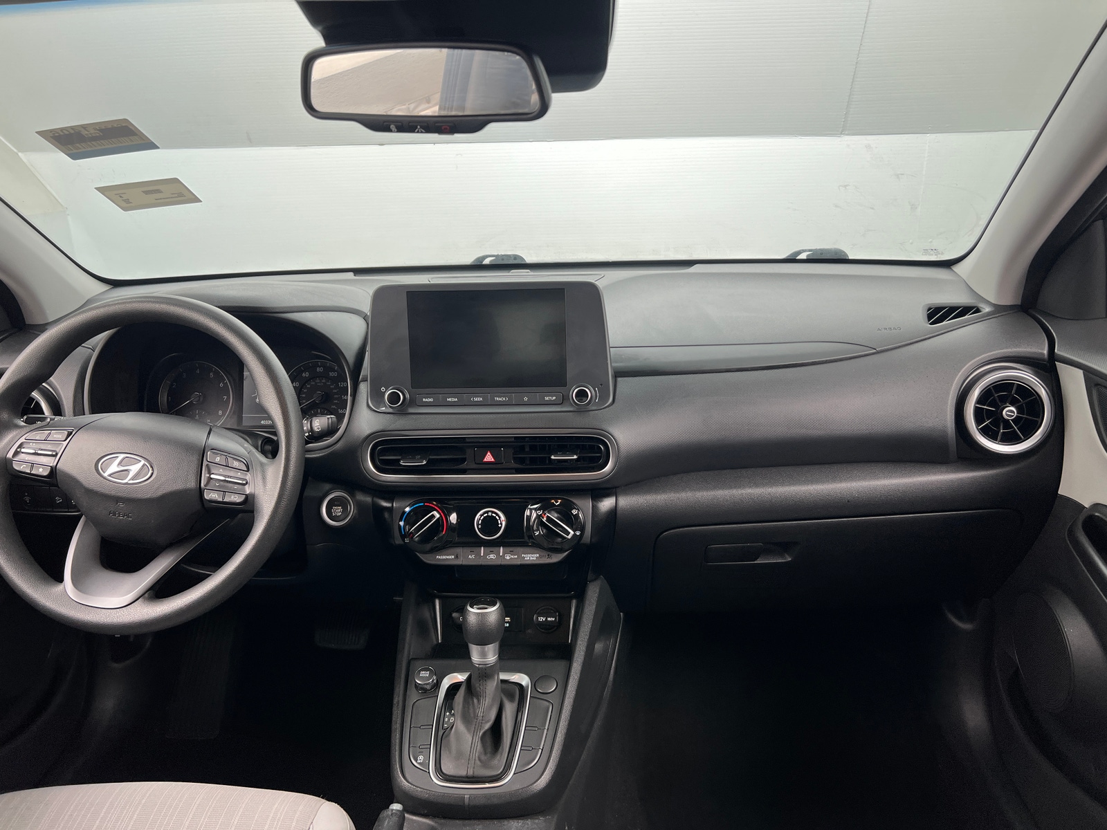 Thumbnail: 2022 Hyundai Kona - 3