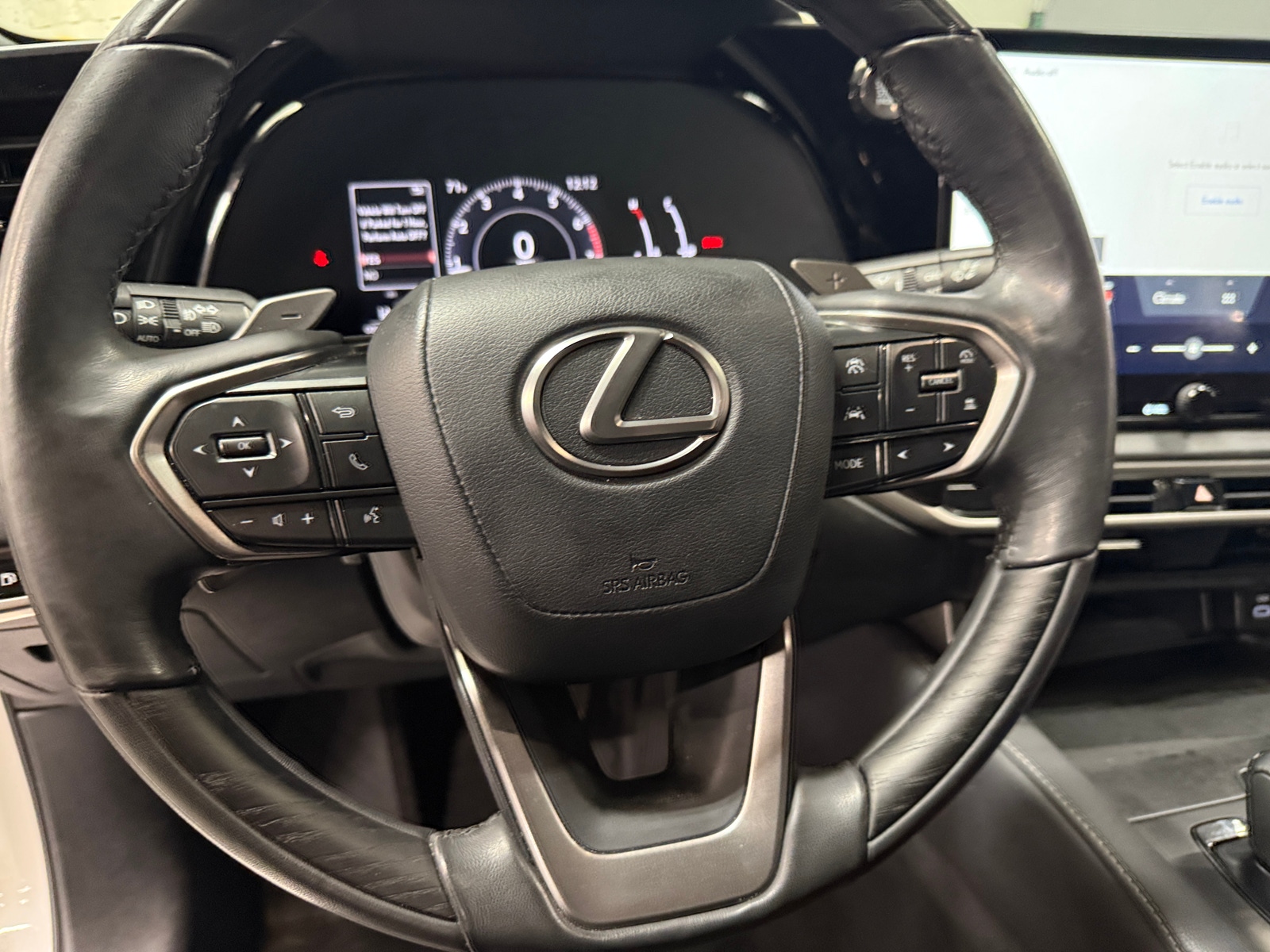 Thumbnail: 2023 Lexus RX - 5