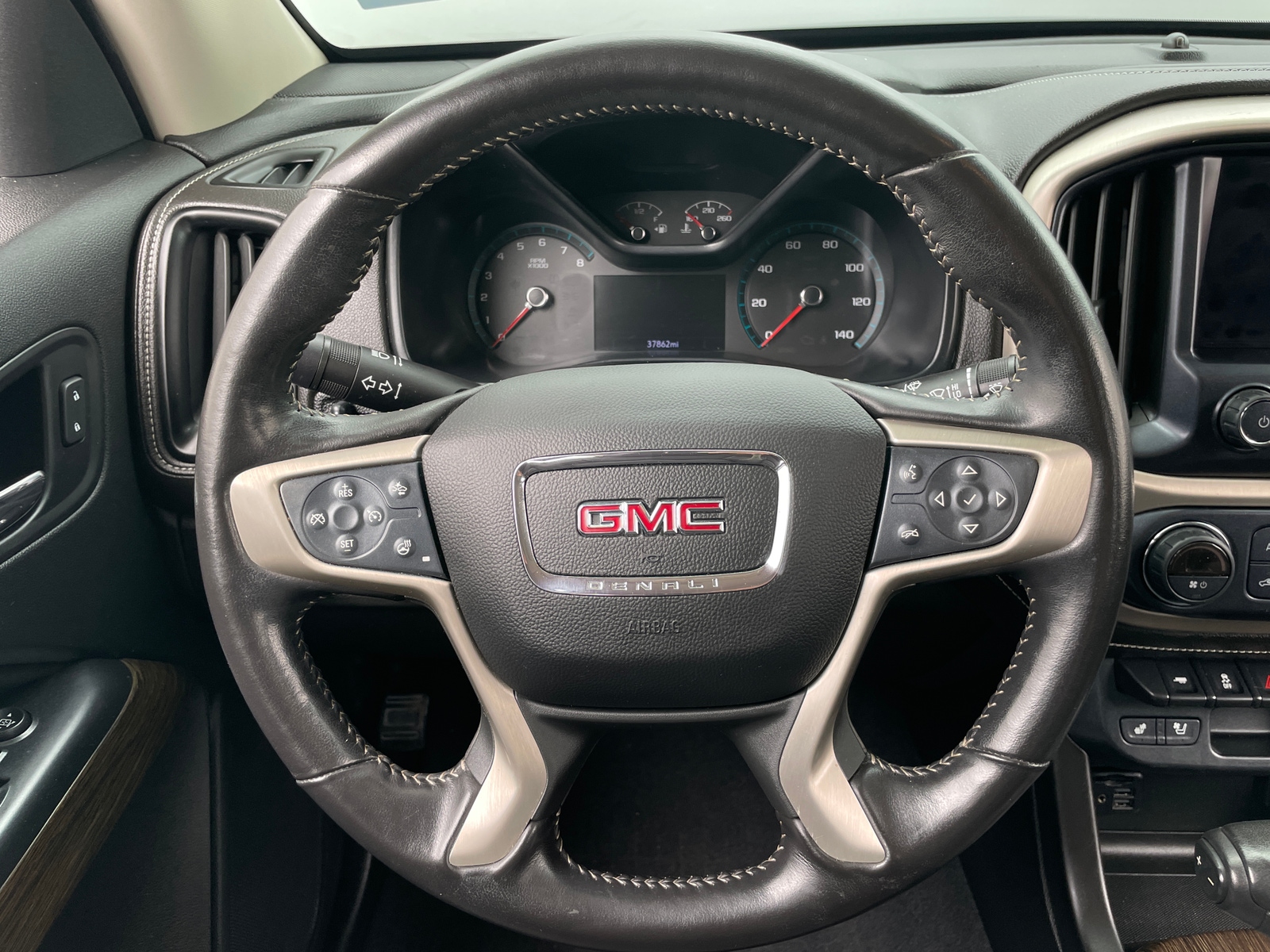 Thumbnail: 2019 GMC Canyon - 4