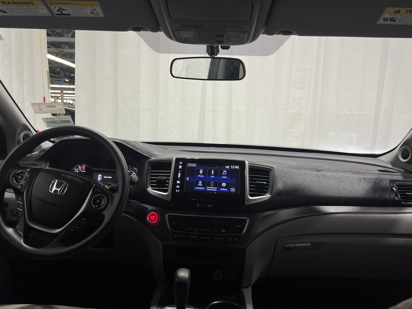Thumbnail: 2018 Honda Pilot - 3