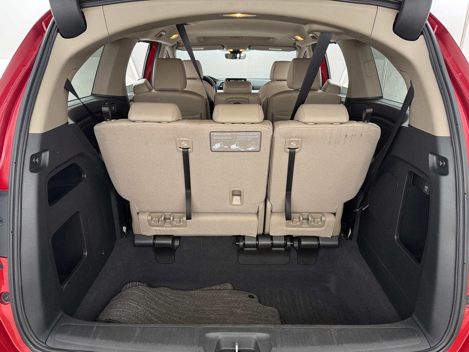 Thumbnail: 2022 Honda Odyssey - 6