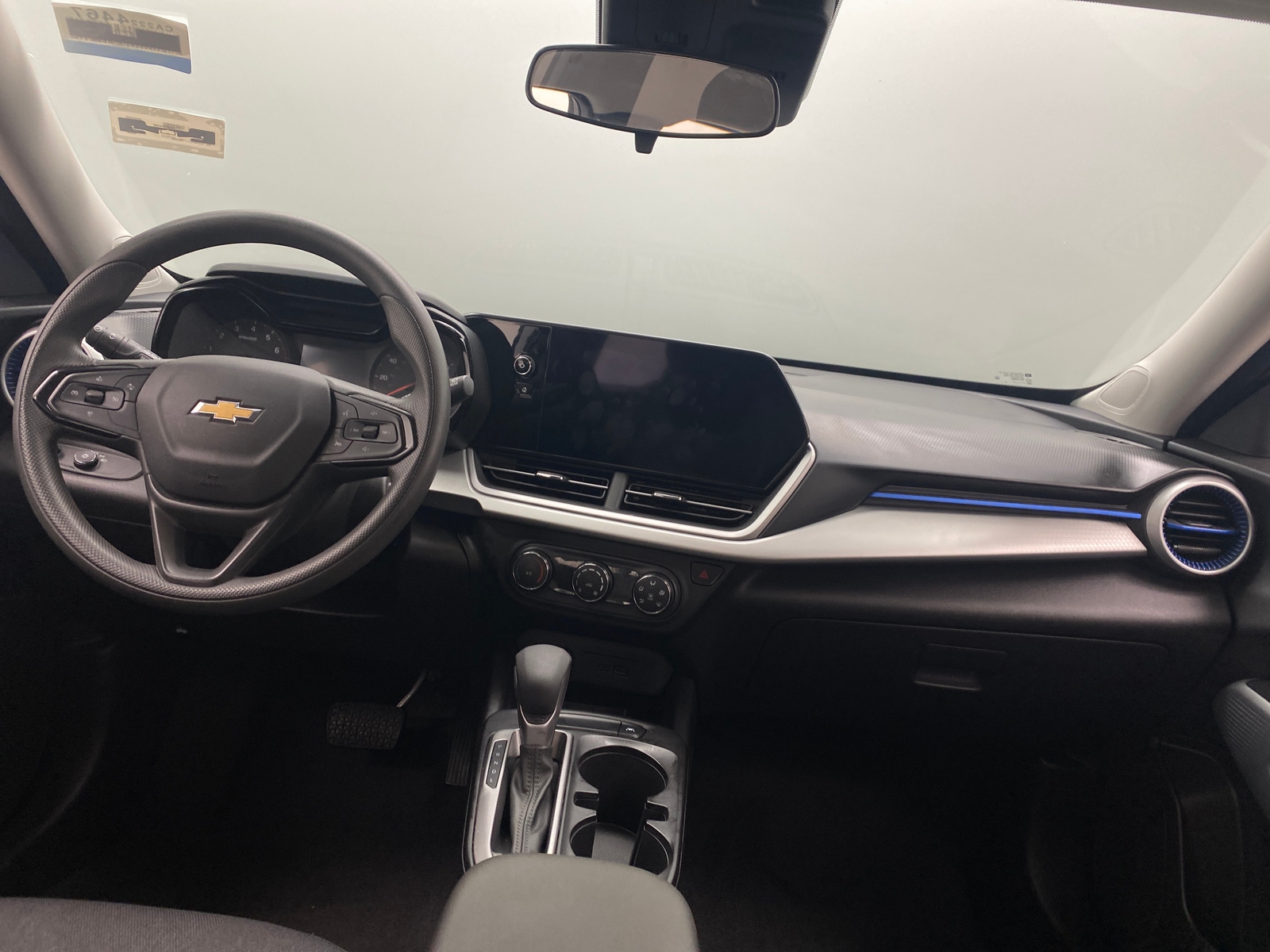 Thumbnail: 2025 Chevrolet Trax - 3